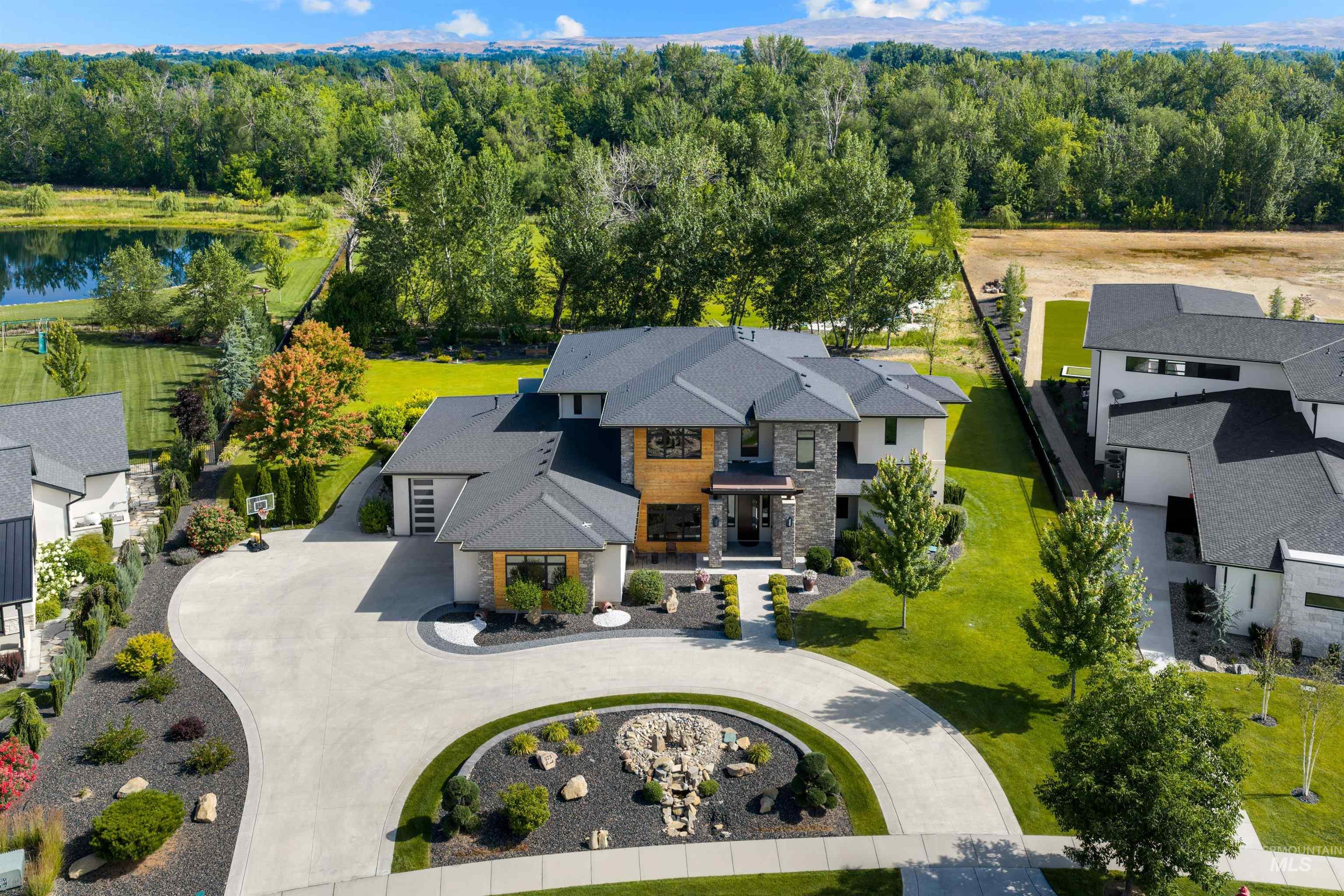 573 S Brentbrook Lane, Eagle, Idaho 83616, 4 Bedrooms, 4.5 Bathrooms, Residential For Sale, Price $2,845,000,MLS 98998710