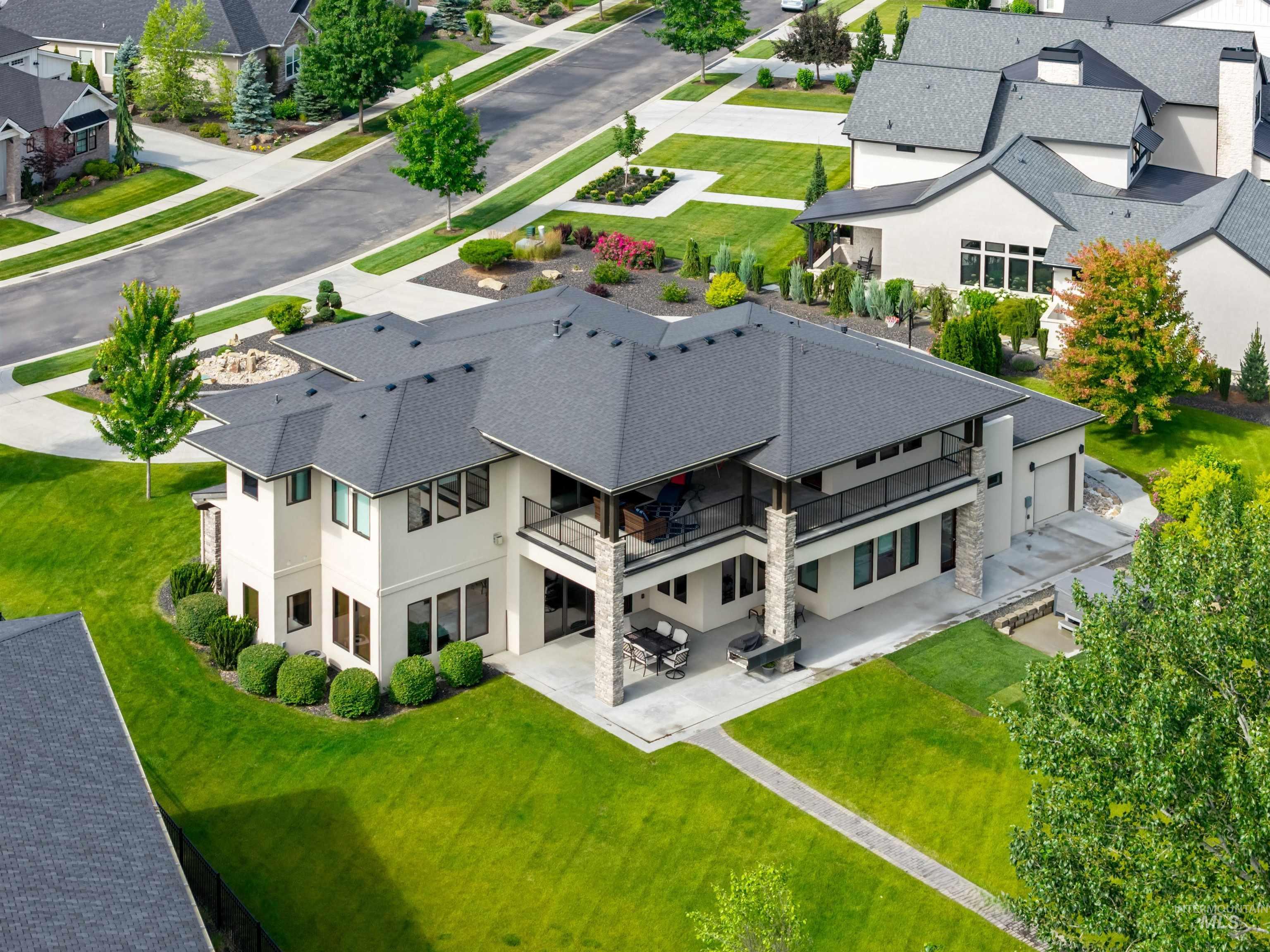 573 S Brentbrook Lane, Eagle, Idaho 83616, 4 Bedrooms, 4.5 Bathrooms, Residential For Sale, Price $2,845,000,MLS 98998710