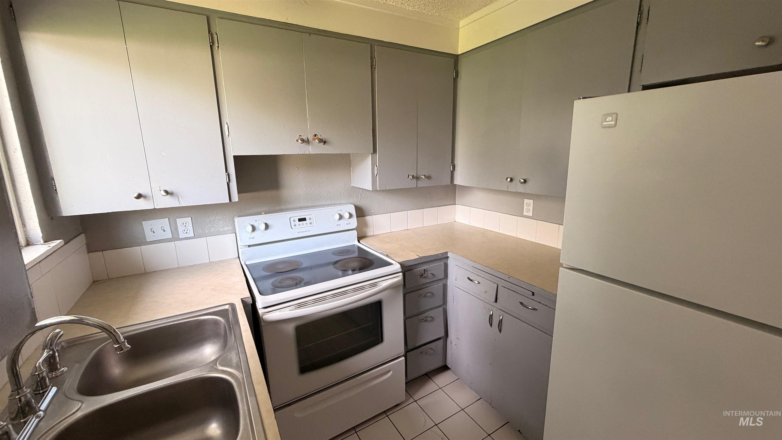 934 11th Ave N, Nampa, Idaho 83687, 2 Bedrooms, 1 Bathroom, Rental For Rent, Price $1,360, 98998712