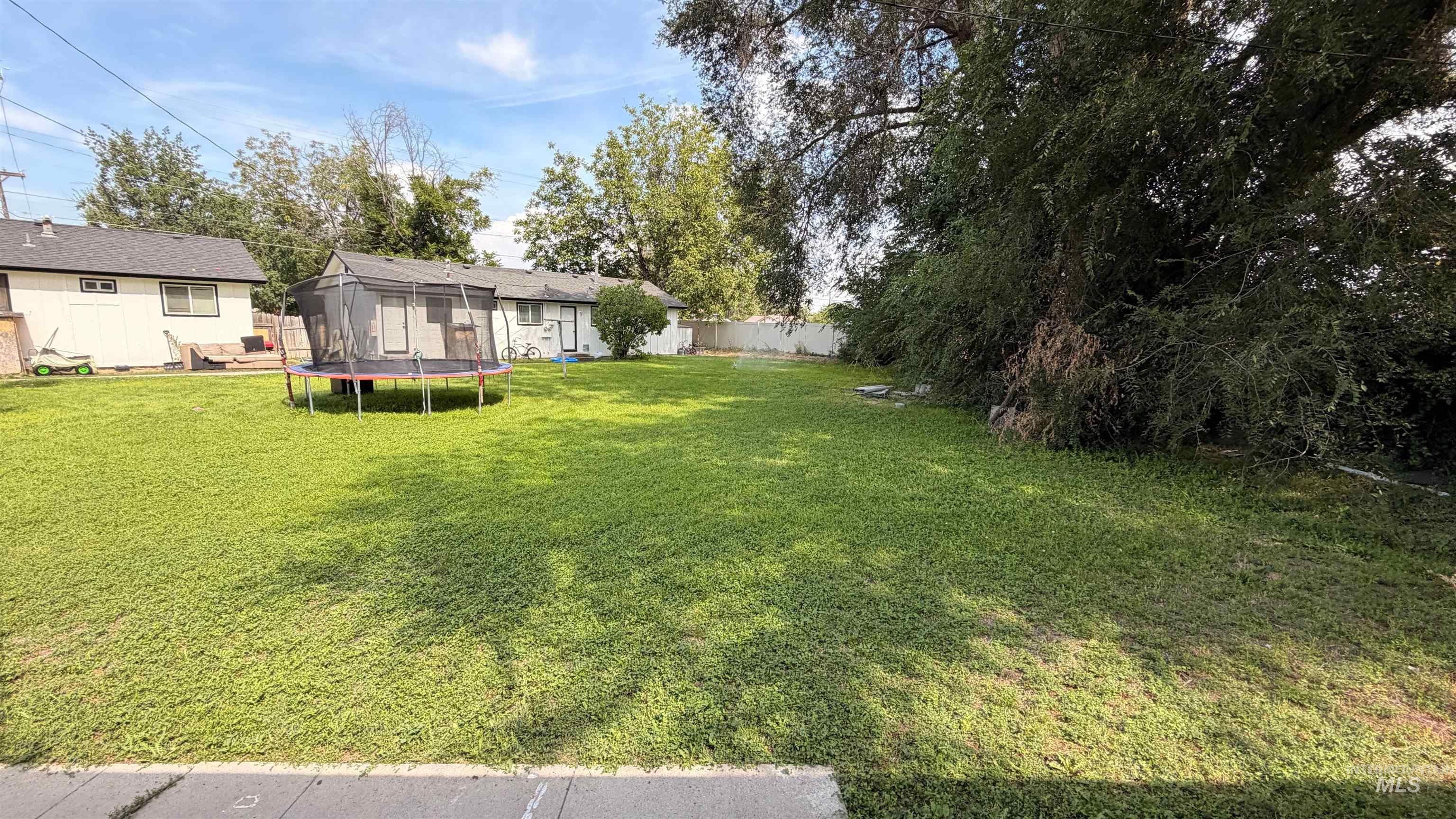 934 11th Ave N, Nampa, Idaho 83687, 2 Bedrooms, 1 Bathroom, Rental For Rent, Price $1,360, 98998712