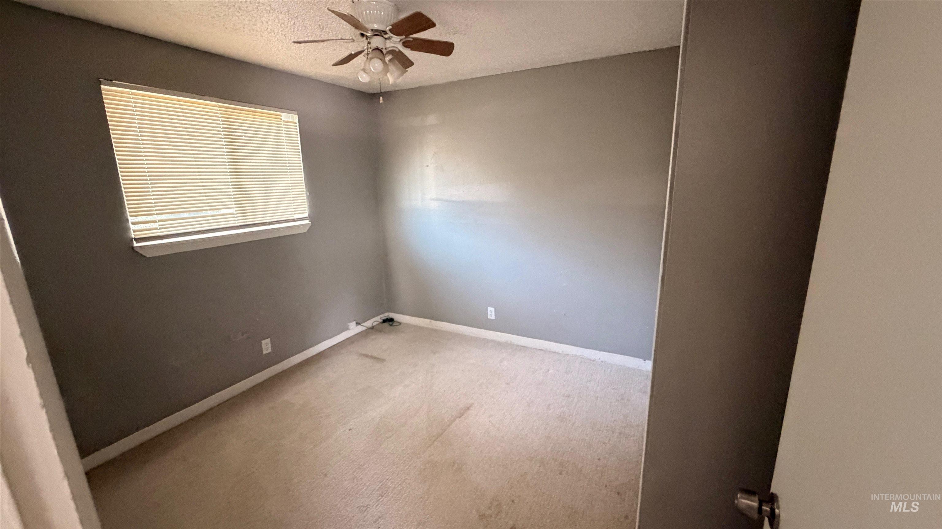 934 11th Ave N, Nampa, Idaho 83687, 2 Bedrooms, 1 Bathroom, Rental For Rent, Price $1,360, 98998712