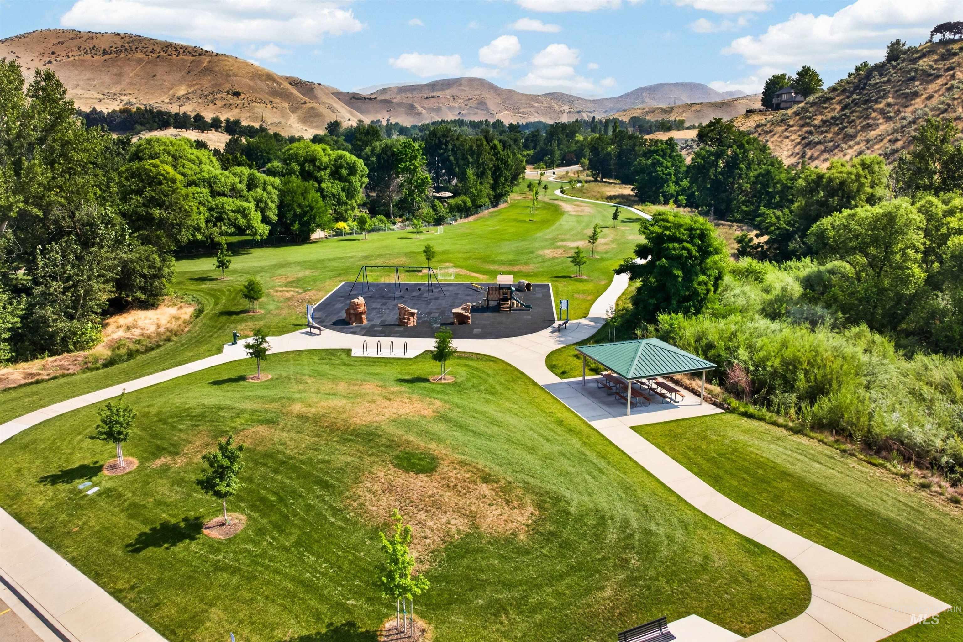4192 N Arrow Villa Way, Boise, Idaho 83703, 3 Bedrooms, 2.5 Bathrooms, Residential For Sale, Price $1,275,000,MLS 98998715
