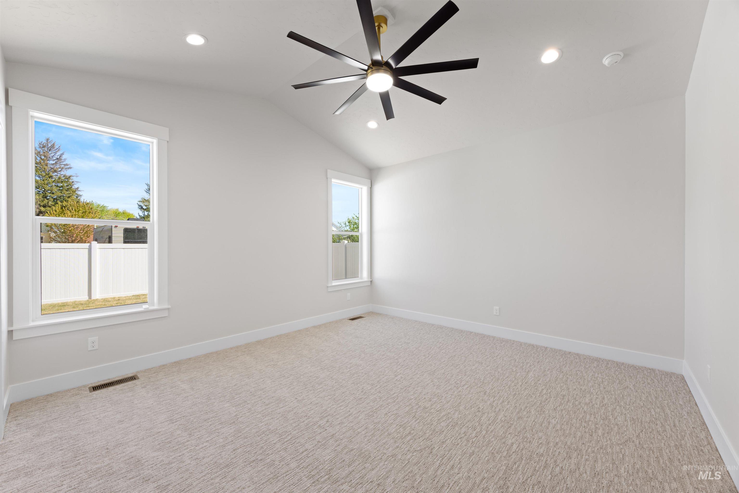 958 S Almond St, Nampa, Idaho 83686, 3 Bedrooms, 2 Bathrooms, Residential For Sale, Price $484,900, 98998716