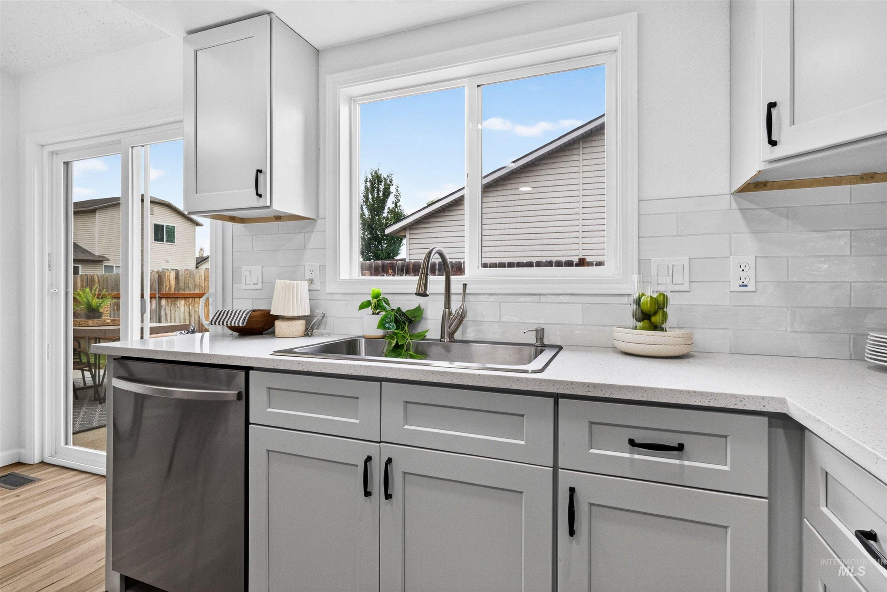 1405 Boundary Street, Nampa, Idaho 83686, 3 Bedrooms, 2 Bathrooms, Residential For Sale, Price $372,500, 98998720