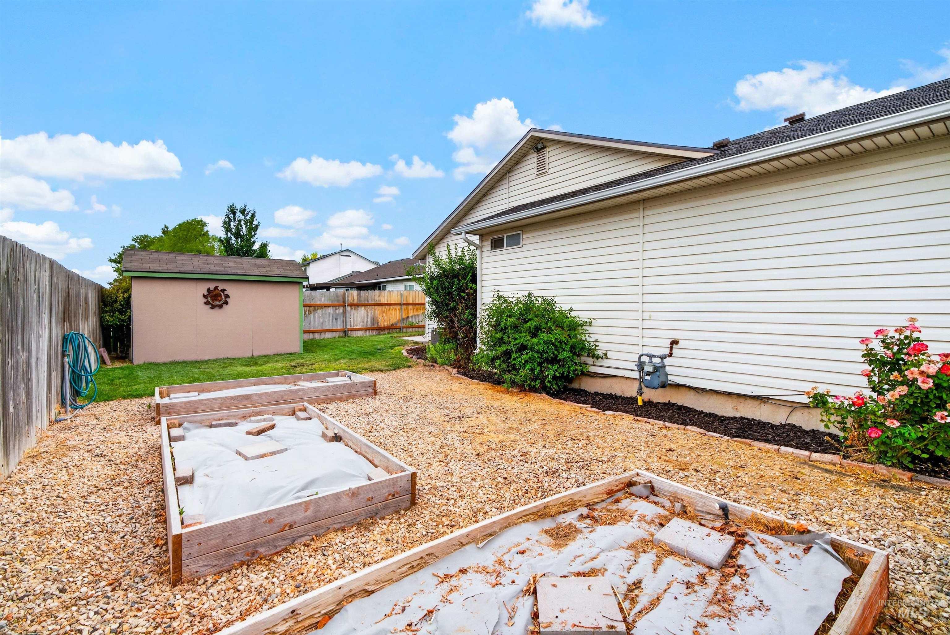 1405 Boundary Street, Nampa, Idaho 83686, 3 Bedrooms, 2 Bathrooms, Residential For Sale, Price $372,500, 98998720