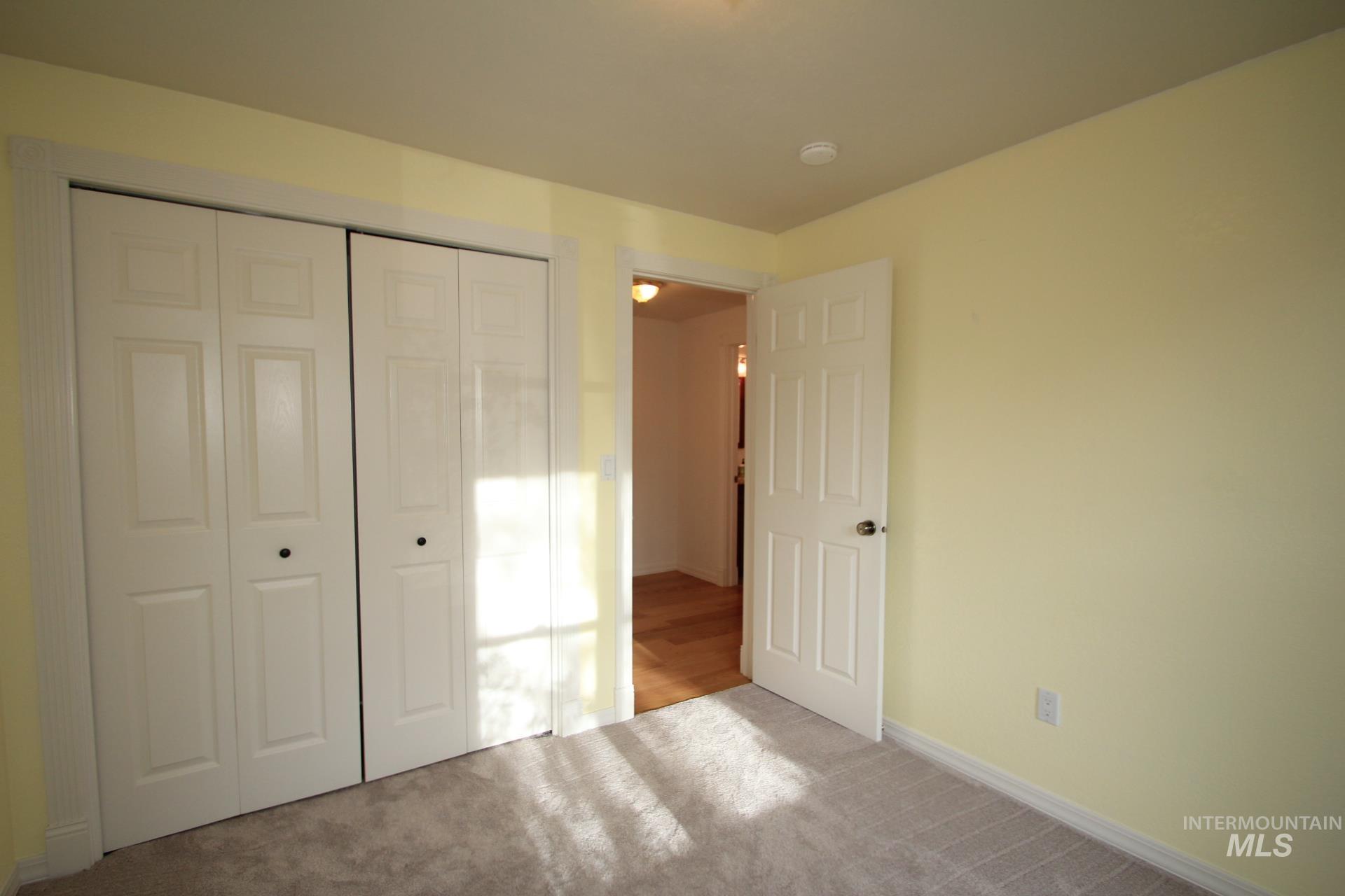 3728 W Sugar Creek Dr., Meridian, Idaho 83646, 3 Bedrooms, 2 Bathrooms, Residential For Sale, Price $476,900, 98998723