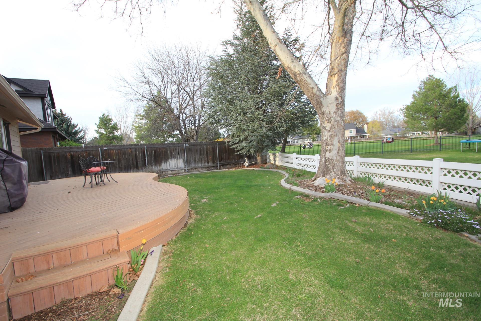 3728 W Sugar Creek Dr., Meridian, Idaho 83646, 3 Bedrooms, 2 Bathrooms, Residential For Sale, Price $476,900, 98998723
