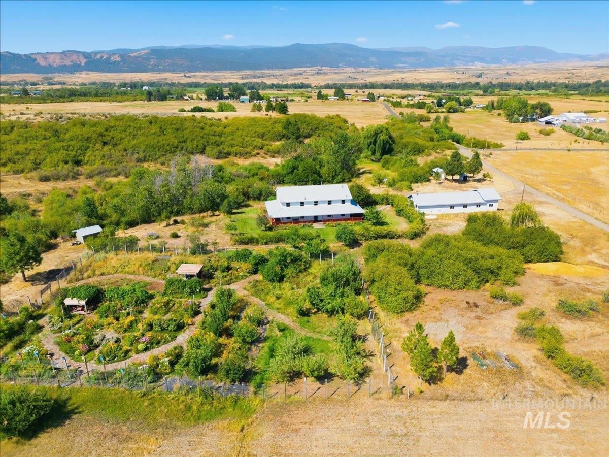 2345 Spring Creek Lane, Council, Idaho 83612, 5 Bedrooms, 3 Bathrooms, Residential For Sale, Price $985,000,MLS 98998725