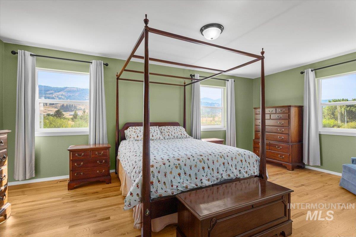 2345 Spring Creek Lane, Council, Idaho 83612, 5 Bedrooms, 3 Bathrooms, Residential For Sale, Price $985,000,MLS 98998725