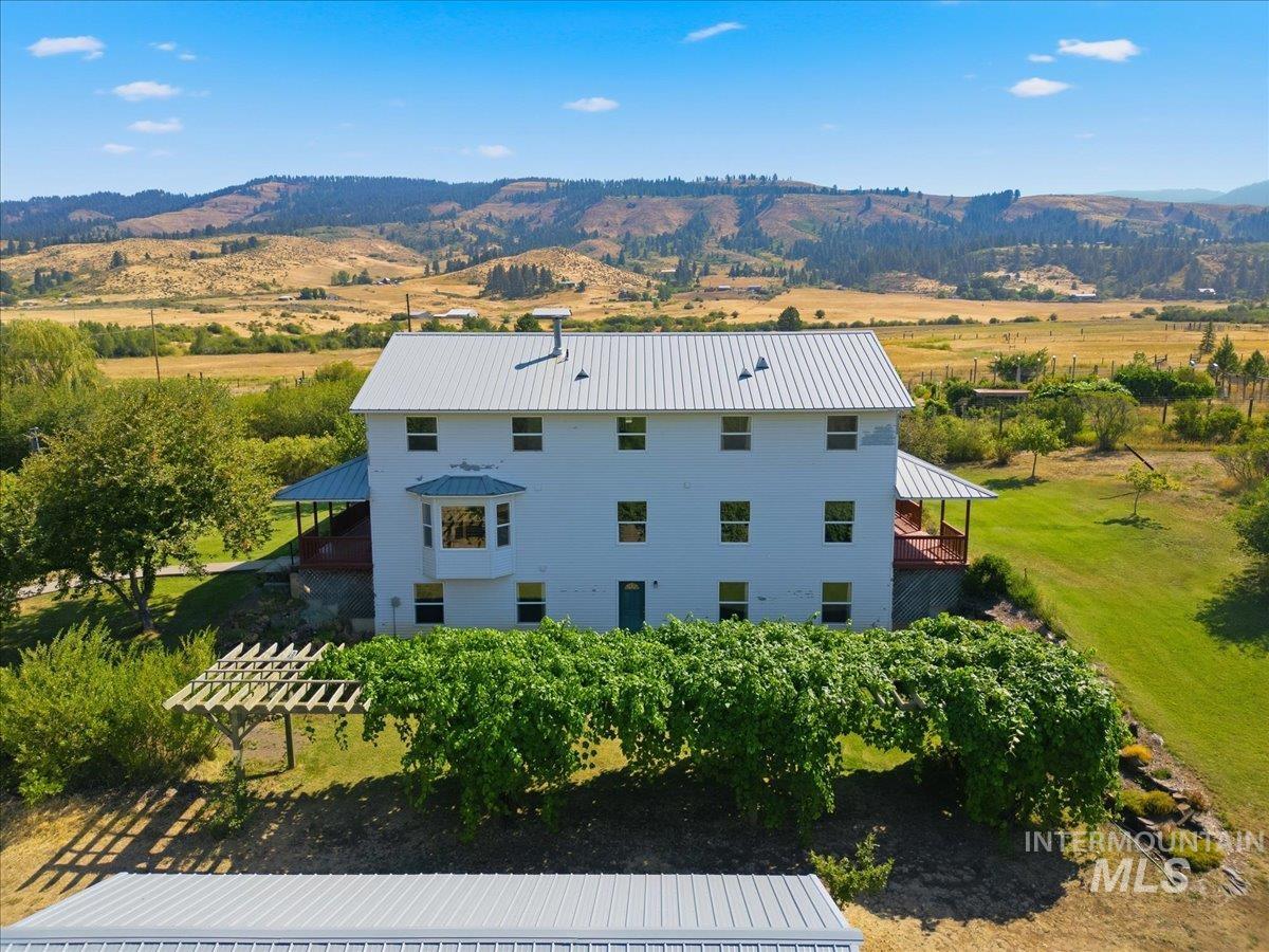 2345 Spring Creek Lane, Council, Idaho 83612, 5 Bedrooms, 3 Bathrooms, Residential For Sale, Price $985,000,MLS 98998725