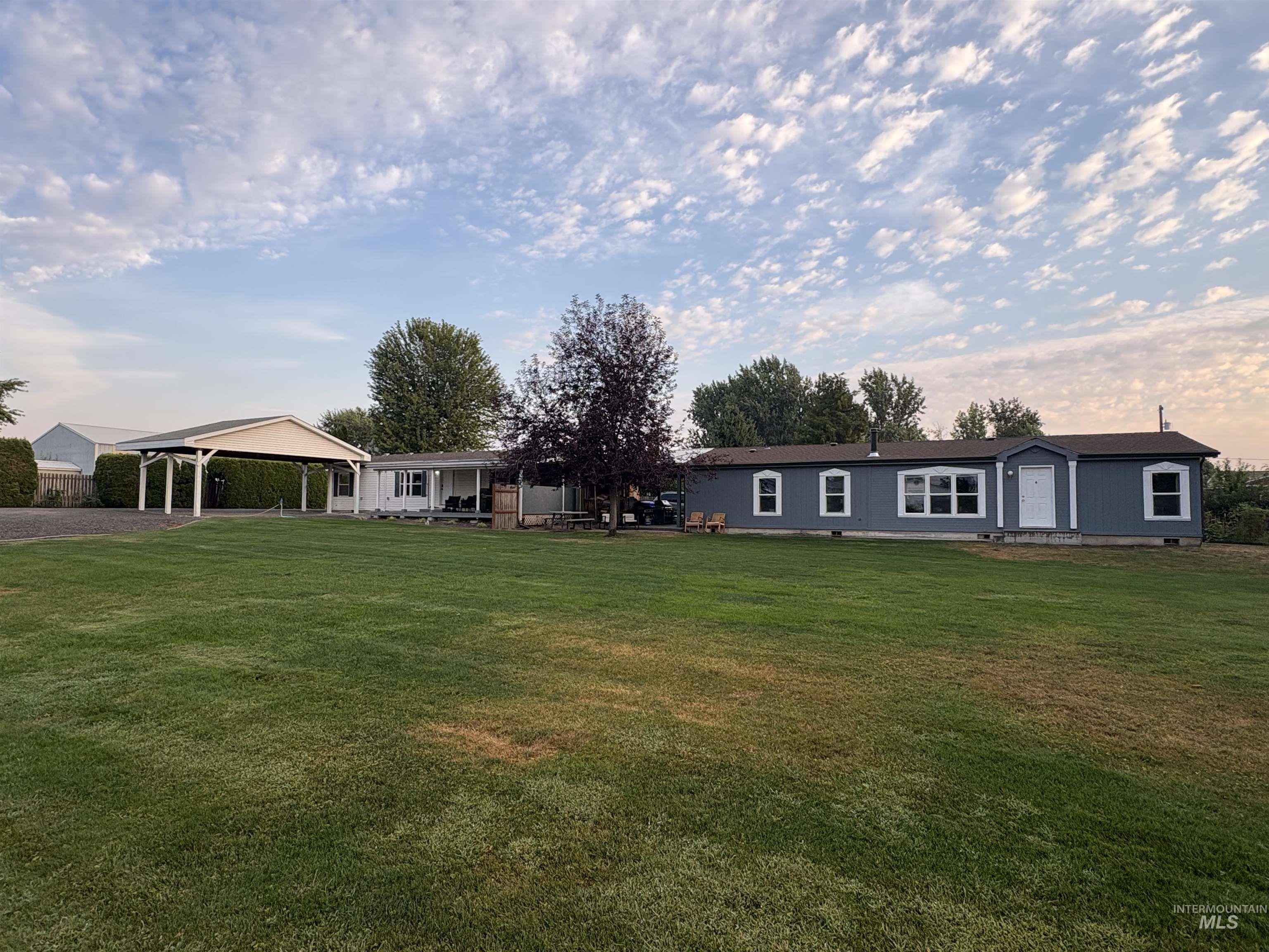 1630 Birch Ave #A & #B, Lewiston, Idaho 83501, 3 Bedrooms, 2 Bathrooms, Residential Income For Sale, Price $585,000,MLS 98998726