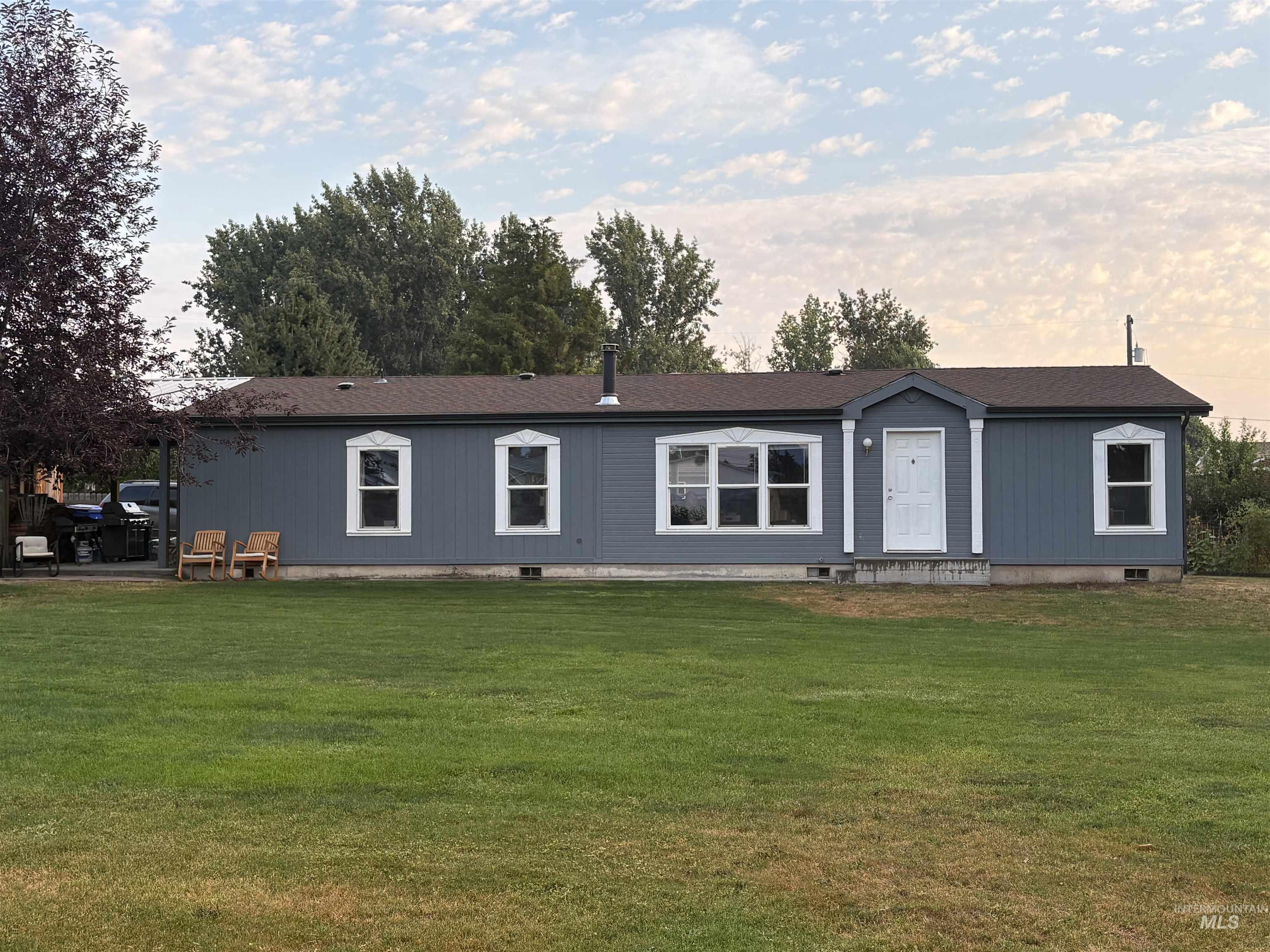 1630 Birch Ave #A & #B, Lewiston, Idaho 83501, 3 Bedrooms, 2 Bathrooms, Residential Income For Sale, Price $585,000,MLS 98998726