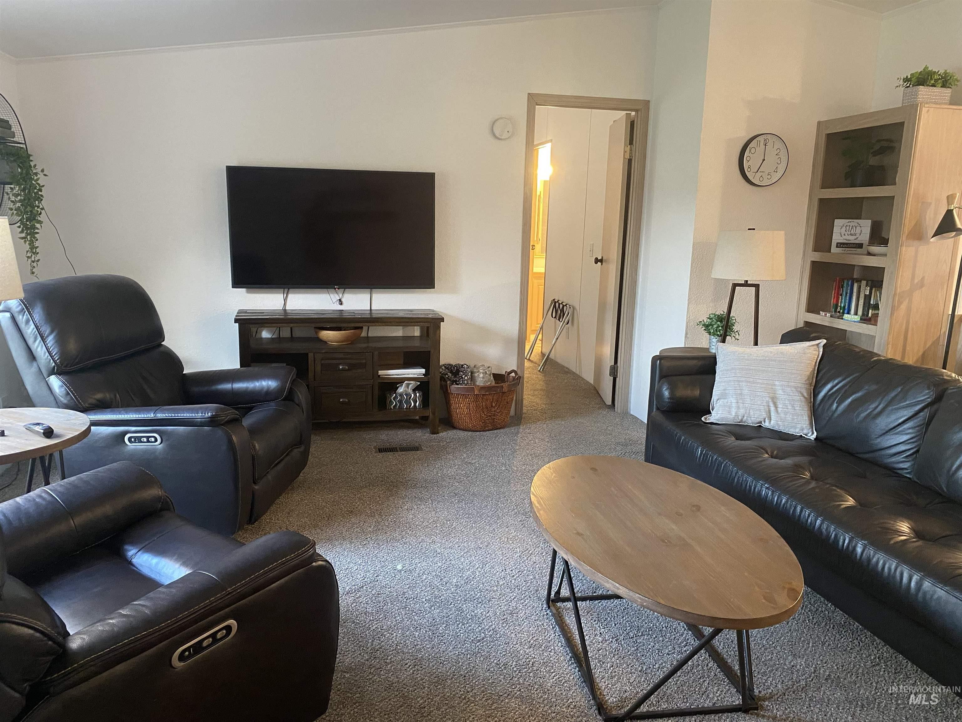1630 Birch Ave #A & #B, Lewiston, Idaho 83501, 3 Bedrooms, 2 Bathrooms, Residential Income For Sale, Price $585,000,MLS 98998726