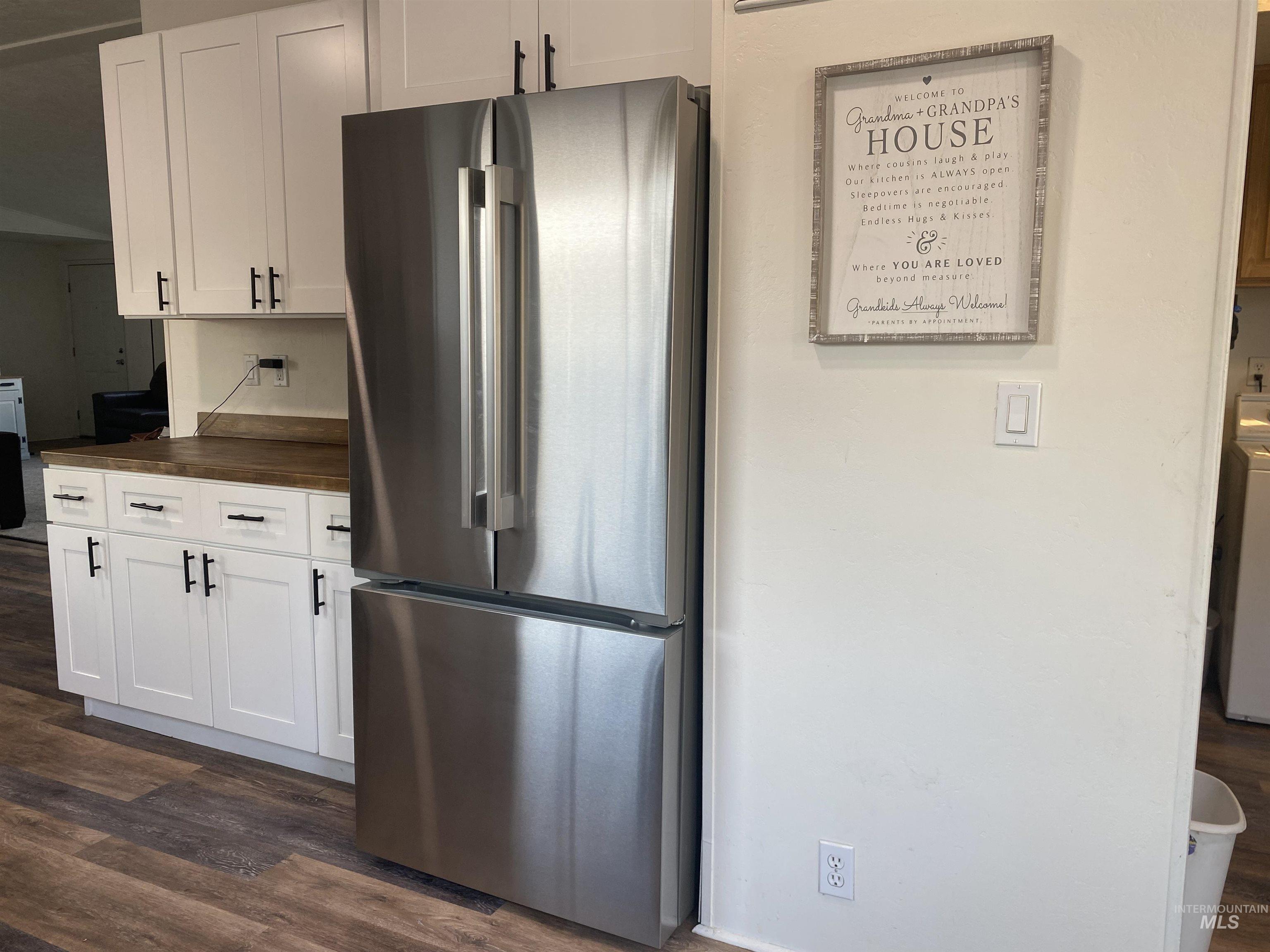 1630 Birch Ave #A & #B, Lewiston, Idaho 83501, 3 Bedrooms, 2 Bathrooms, Residential Income For Sale, Price $585,000,MLS 98998726