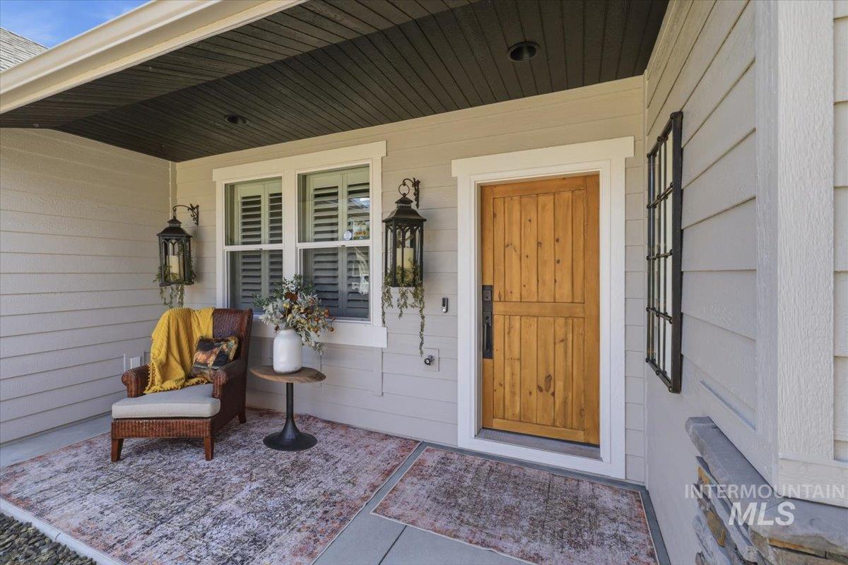 11341 W Mountain Iris St, Star, Idaho 83669, 3 Bedrooms, 2 Bathrooms, Residential For Sale, Price $585,000,MLS 98998727