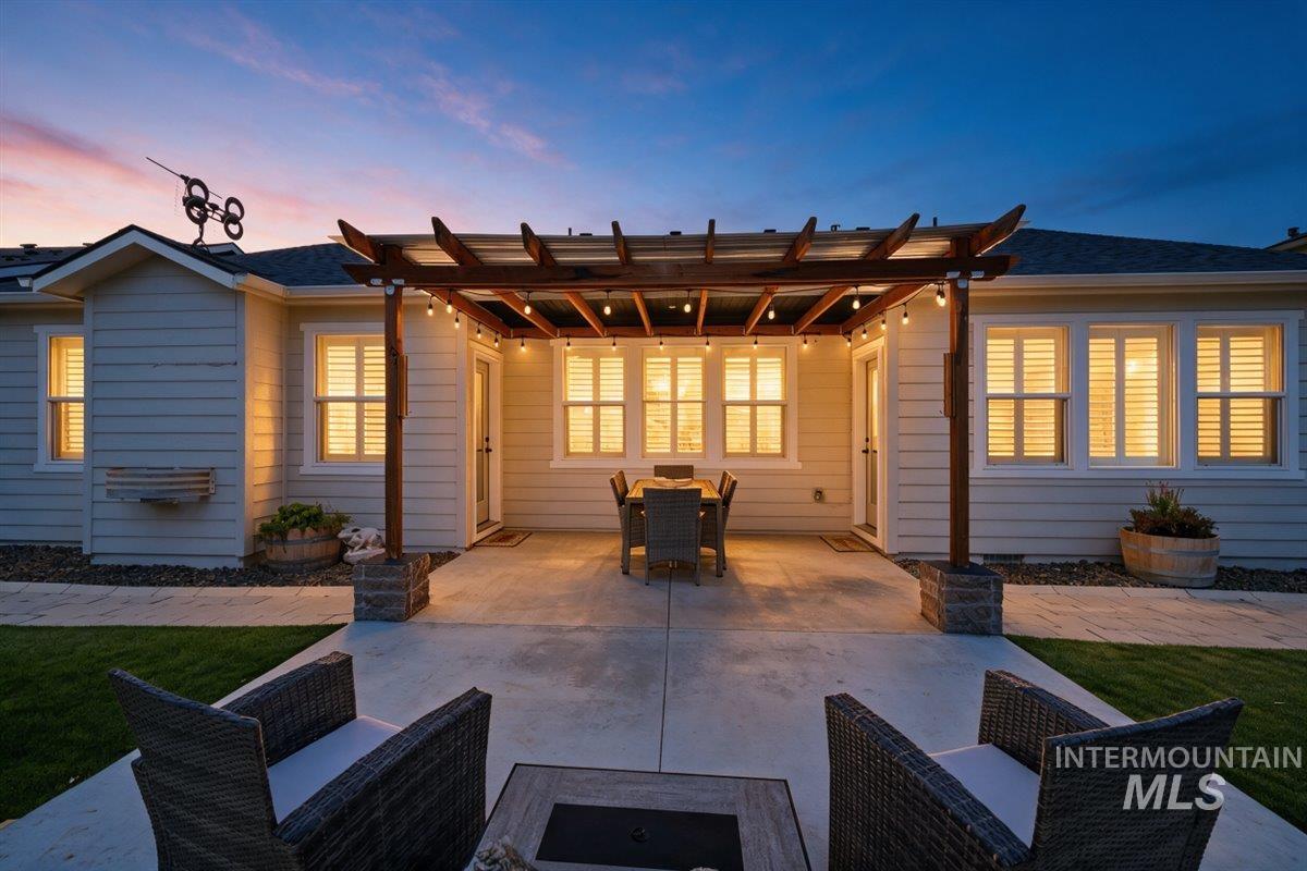 11341 W Mountain Iris St, Star, Idaho 83669, 3 Bedrooms, 2 Bathrooms, Residential For Sale, Price $585,000,MLS 98998727
