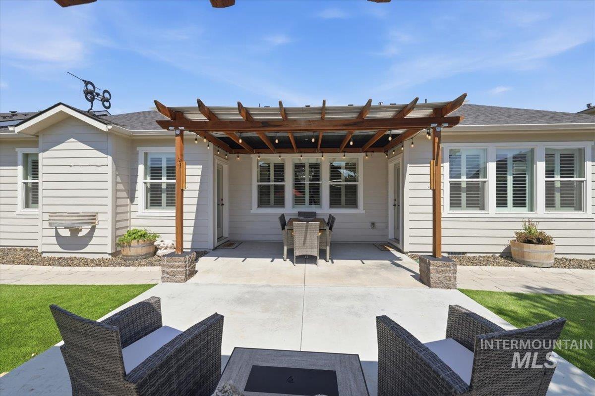 11341 W Mountain Iris St, Star, Idaho 83669, 3 Bedrooms, 2 Bathrooms, Residential For Sale, Price $585,000,MLS 98998727
