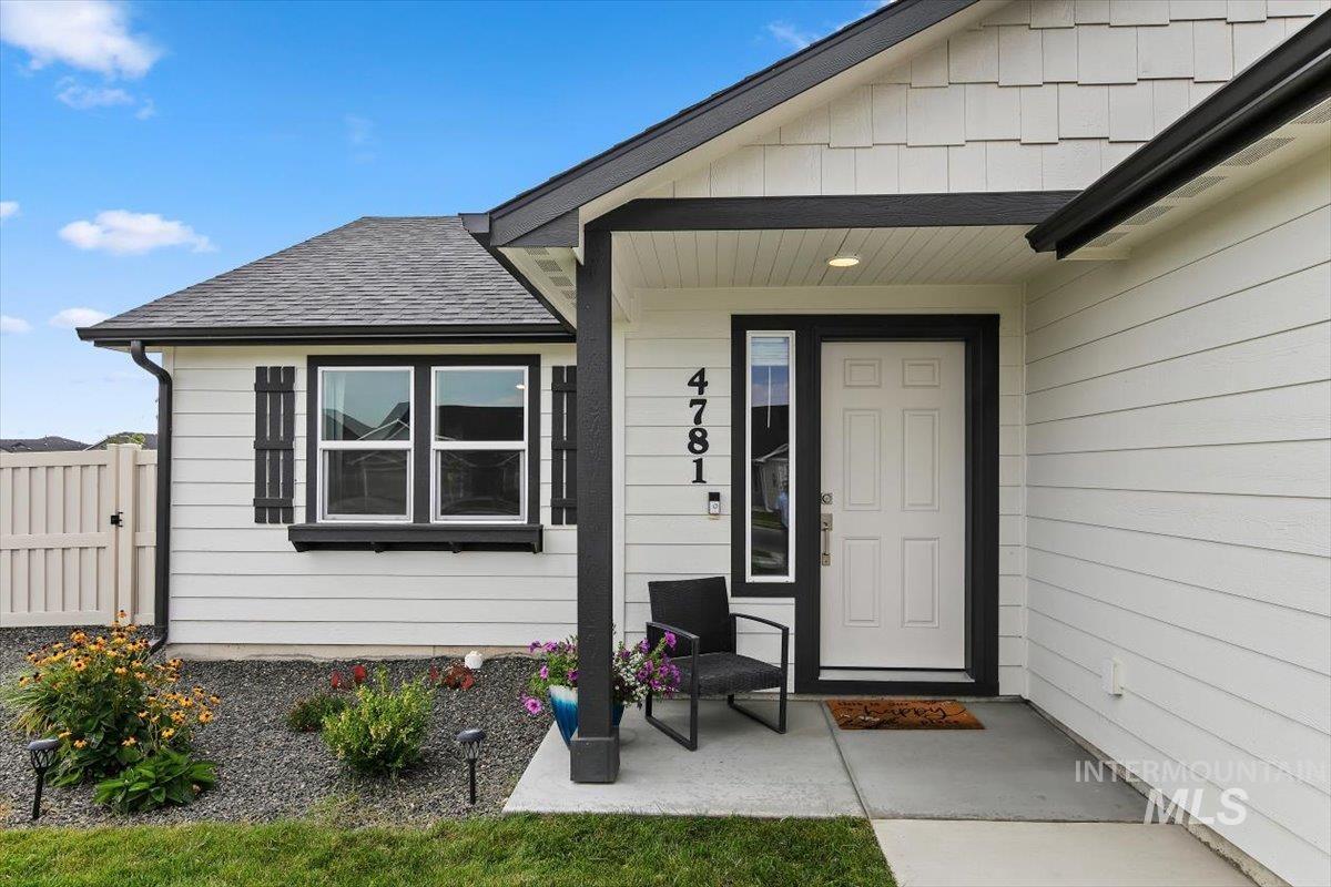 4781 E Cotton Dr, Nampa, Idaho 83686, 3 Bedrooms, 2 Bathrooms, Residential For Sale, Price $369,900,MLS 98998728