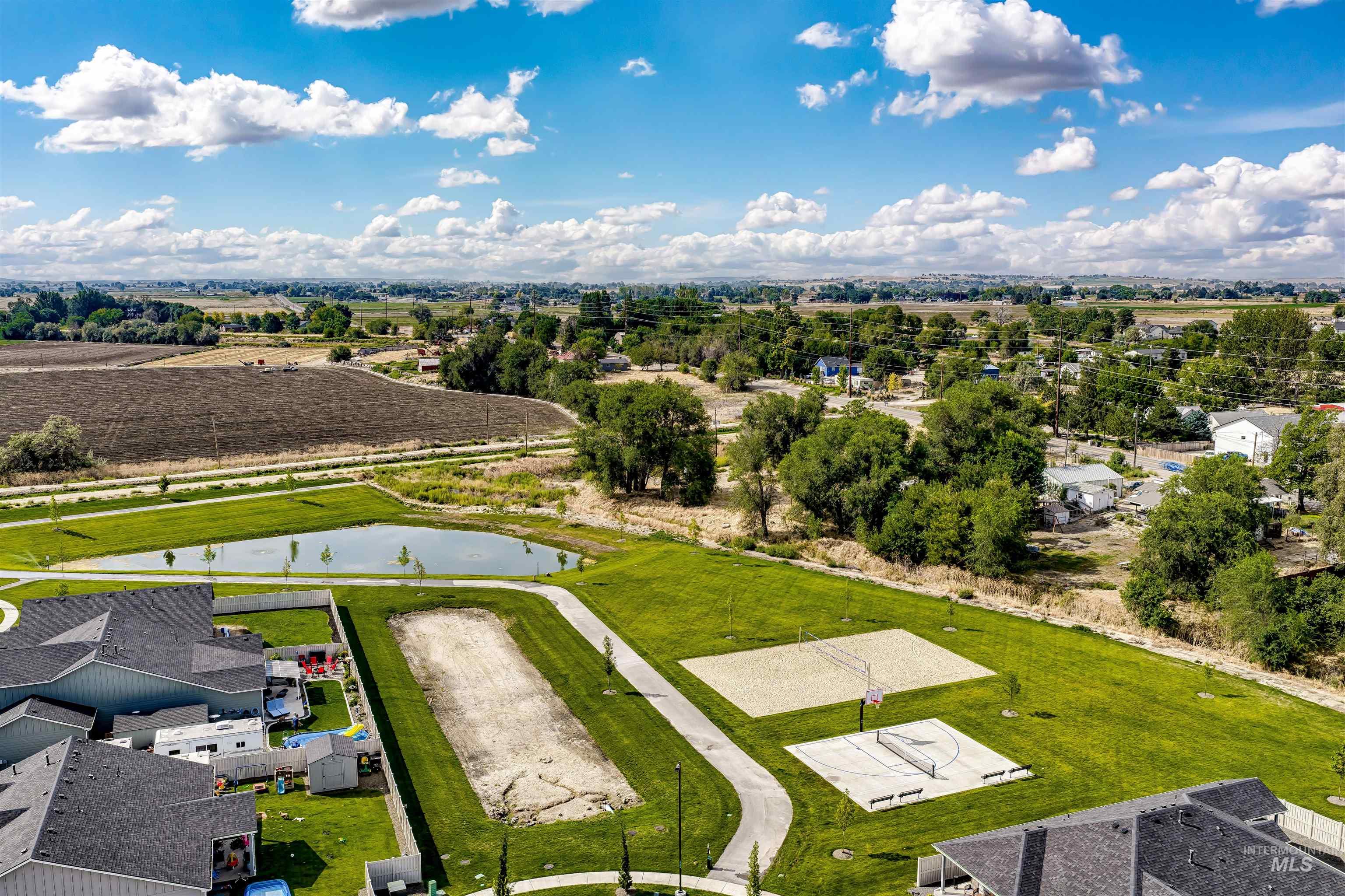4781 E Cotton Dr, Nampa, Idaho 83686, 3 Bedrooms, 2 Bathrooms, Residential For Sale, Price $369,900,MLS 98998728