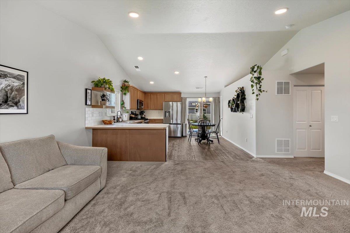 4781 E Cotton Dr, Nampa, Idaho 83686, 3 Bedrooms, 2 Bathrooms, Residential For Sale, Price $369,900,MLS 98998728
