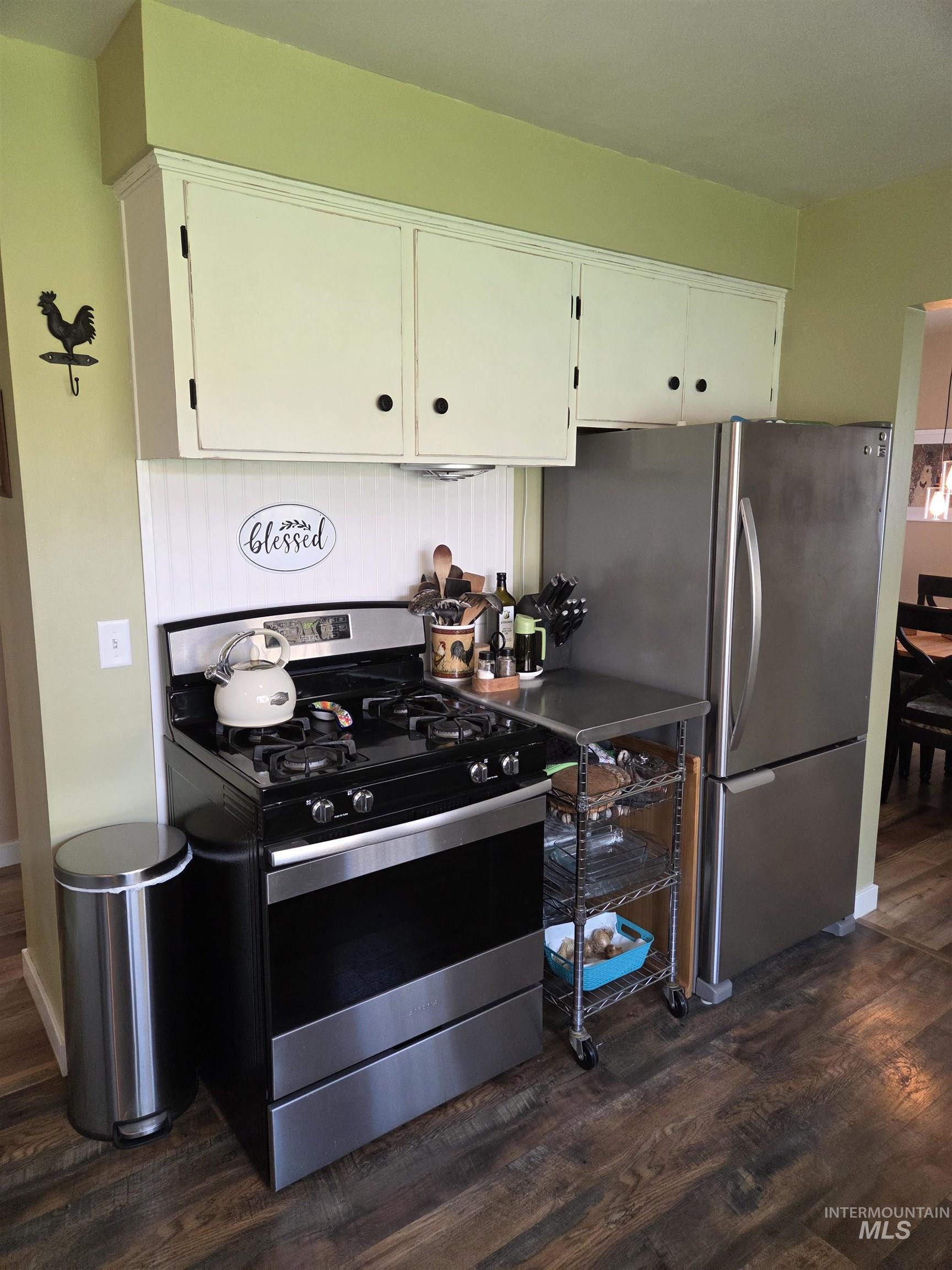 431 Linden Drive, Lewiston, Idaho 83501, 4 Bedrooms, 2.5 Bathrooms, Residential For Sale, Price $390,000, 98998733