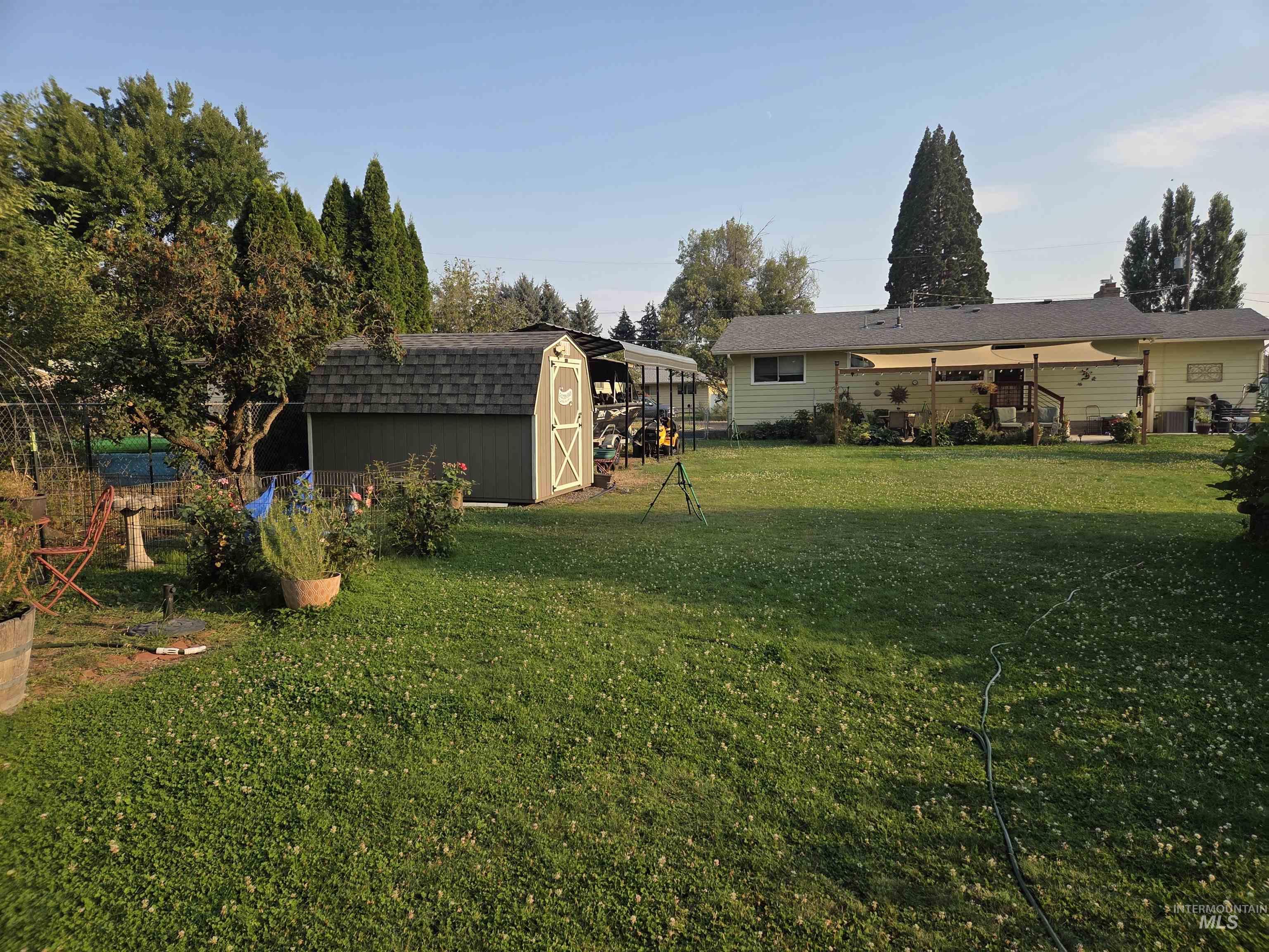 431 Linden Drive, Lewiston, Idaho 83501, 4 Bedrooms, 2.5 Bathrooms, Residential For Sale, Price $390,000, 98998733