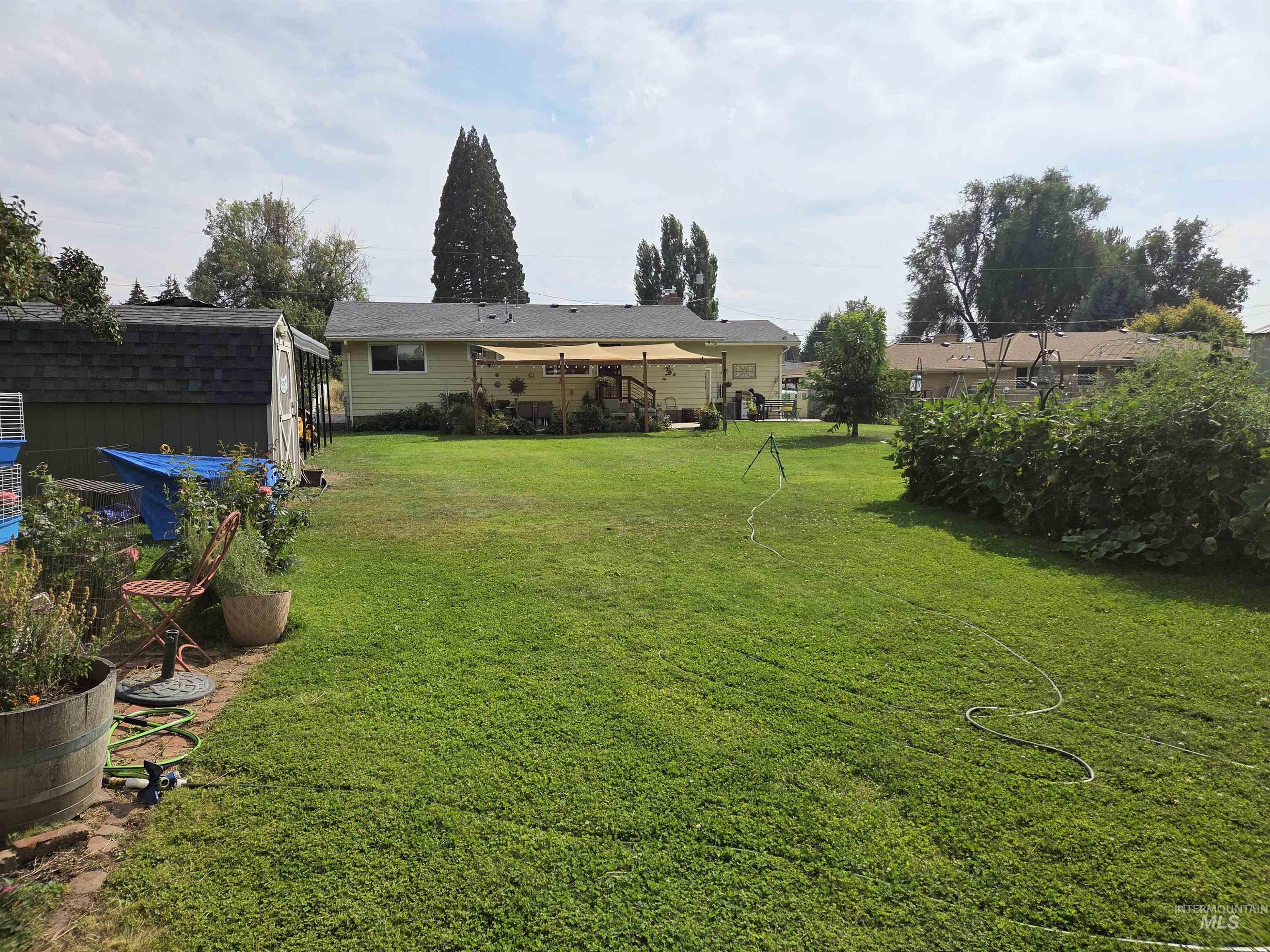 431 Linden Drive, Lewiston, Idaho 83501, 4 Bedrooms, 2.5 Bathrooms, Residential For Sale, Price $390,000, 98998733