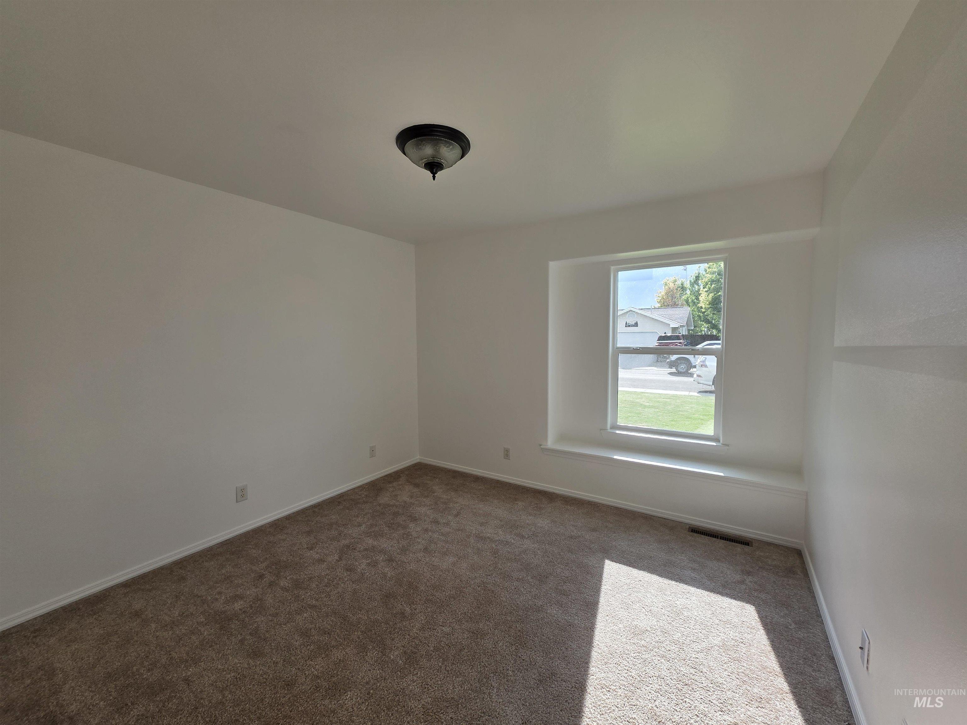 966 Oleary Way, Twin Falls, Idaho 83301, 3 Bedrooms, 2 Bathrooms, Residential For Sale, Price $379,900, 98998734