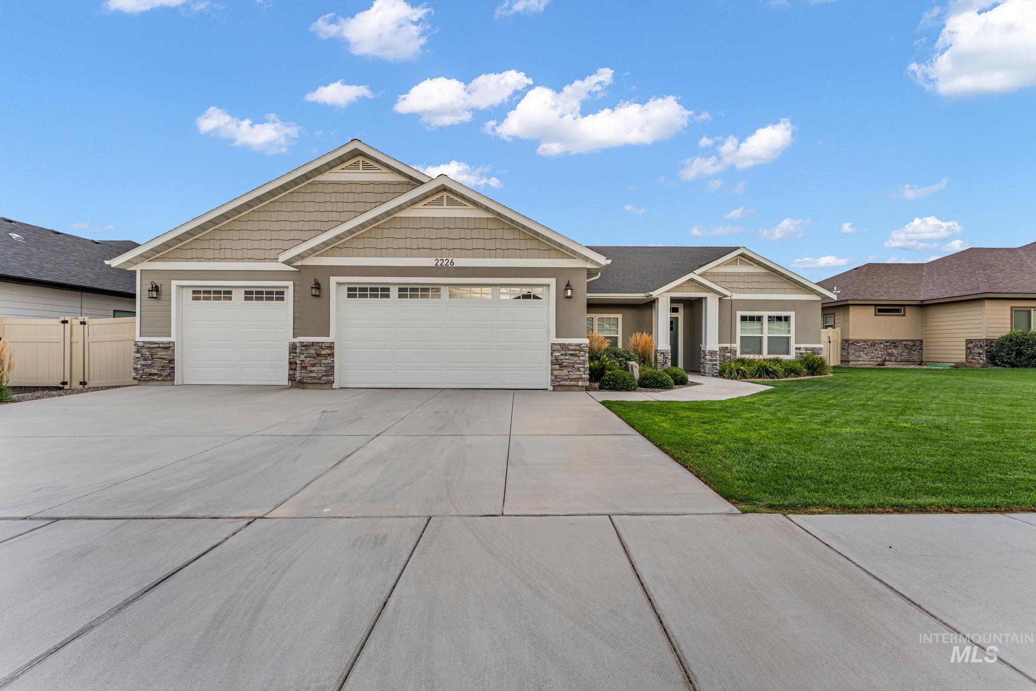 2226 Coolwater Street, Twin Falls, Idaho 83301, 3 Bedrooms, 2.5 Bathrooms, Residential For Sale, Price $560,000,MLS 98998736