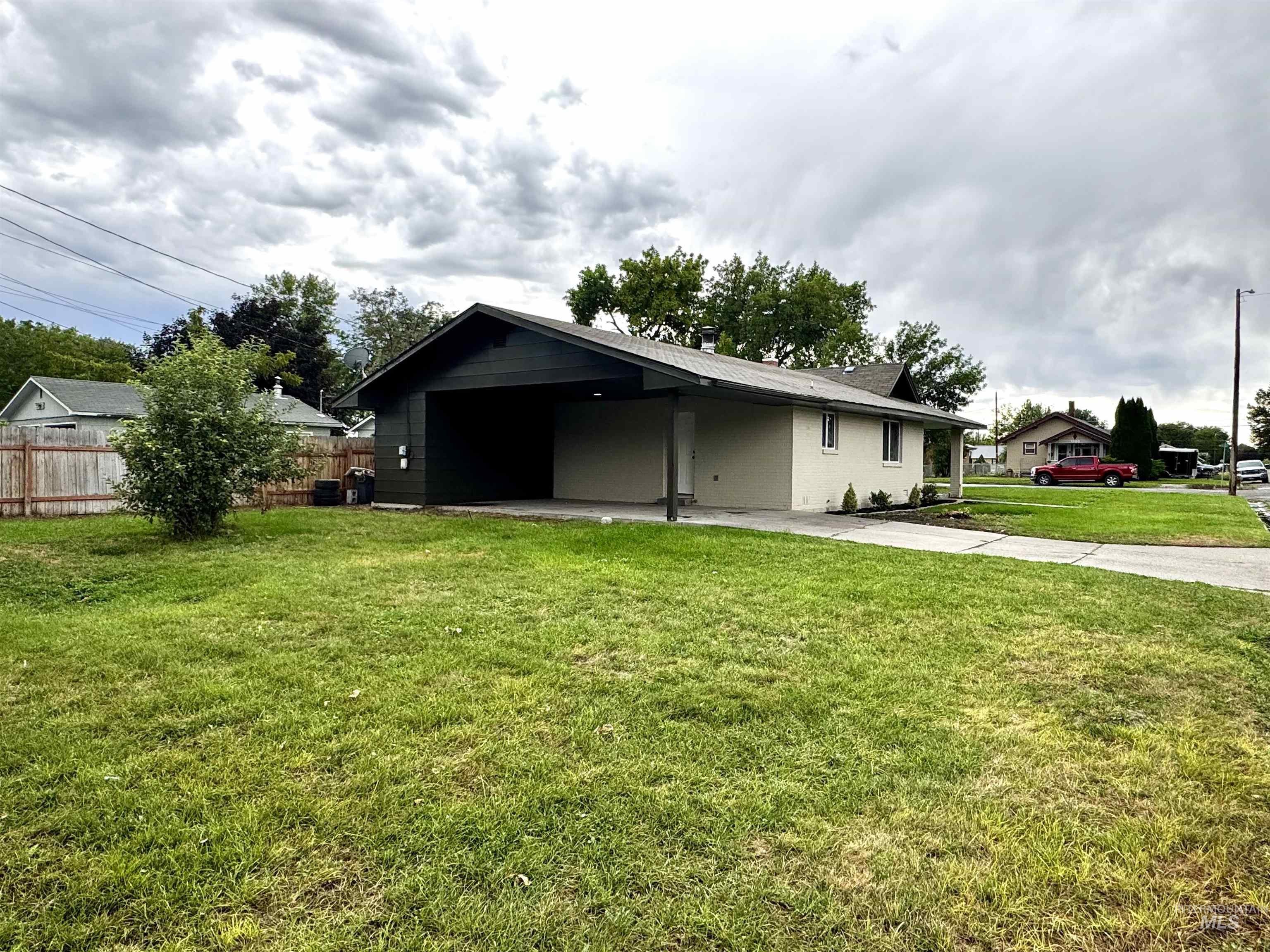 1801 Hansen Ave, Burley, Idaho 83318, 3 Bedrooms, 2 Bathrooms, Residential For Sale, Price $280,000, 98998737