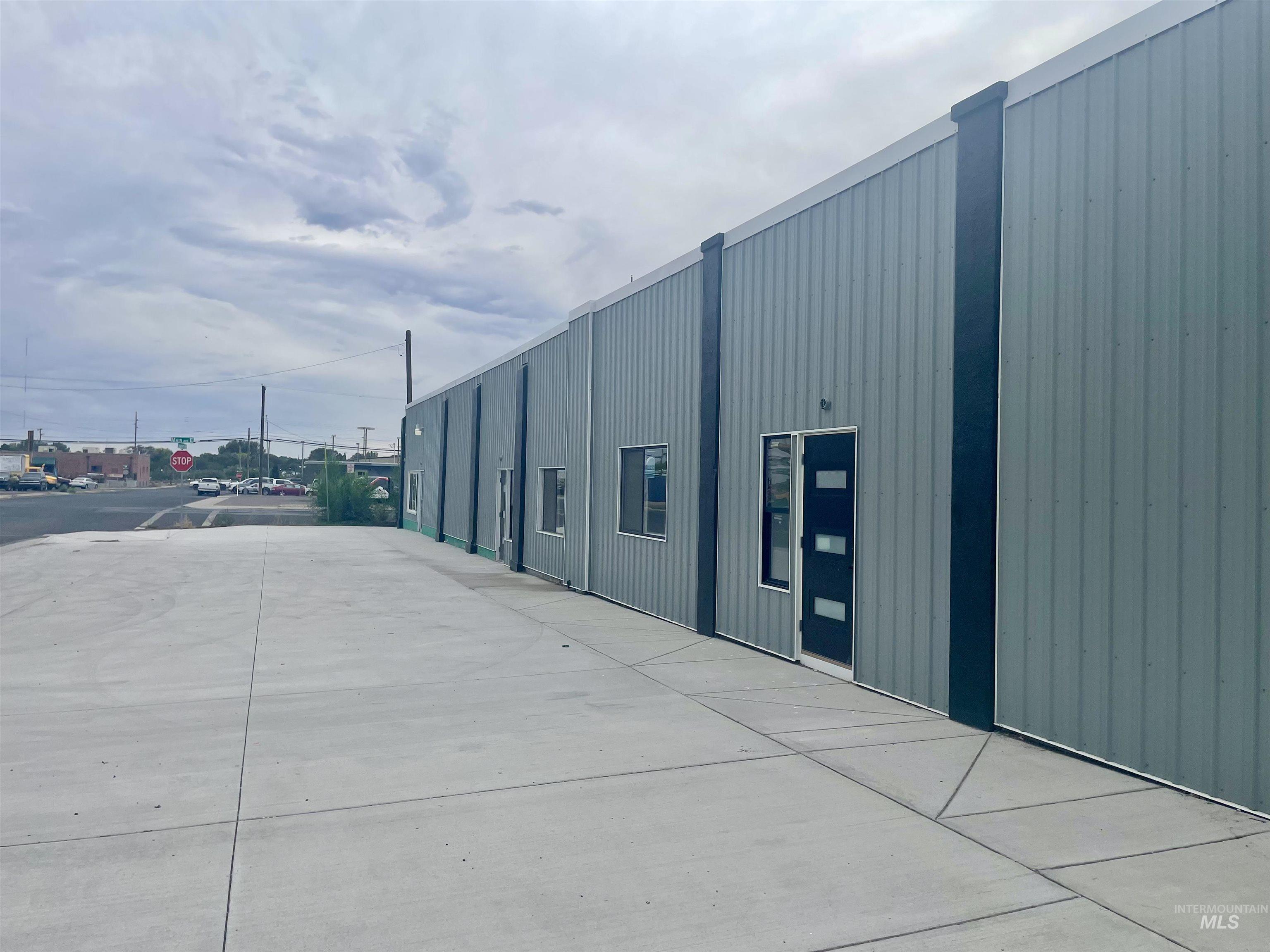 561 E Main Ave, Twin Falls, Idaho 83301, Business/Commercial For Sale, Price $76,944, 98998738