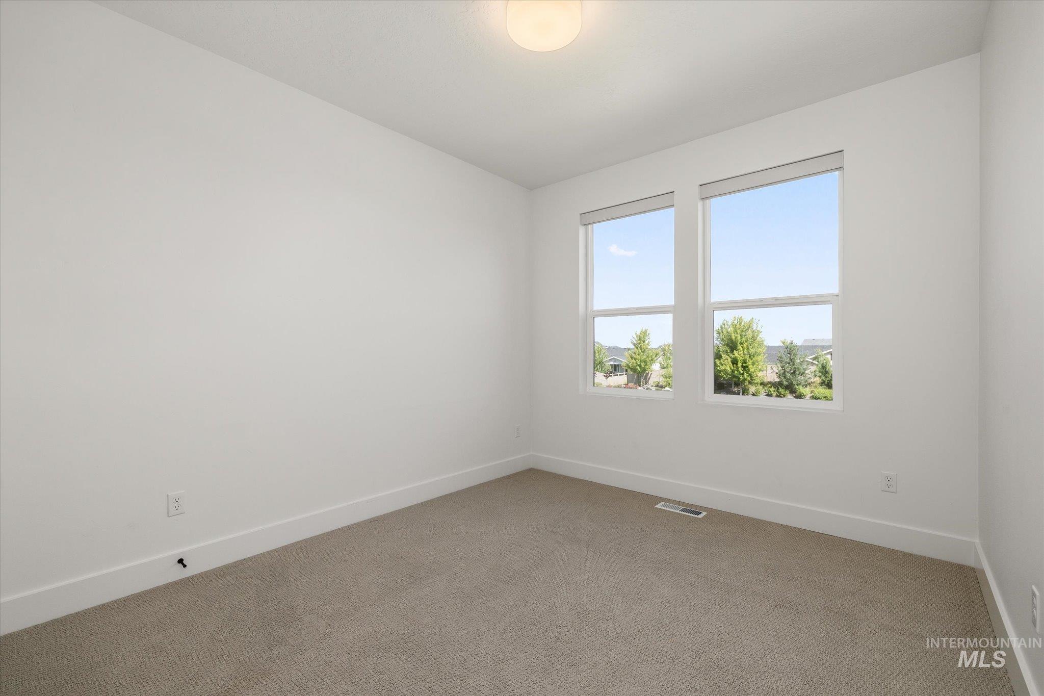 6416 S Astoria Ave, Meridian, Idaho 83642, 4 Bedrooms, 2.5 Bathrooms, Residential For Sale, Price $550,000,MLS 98998740