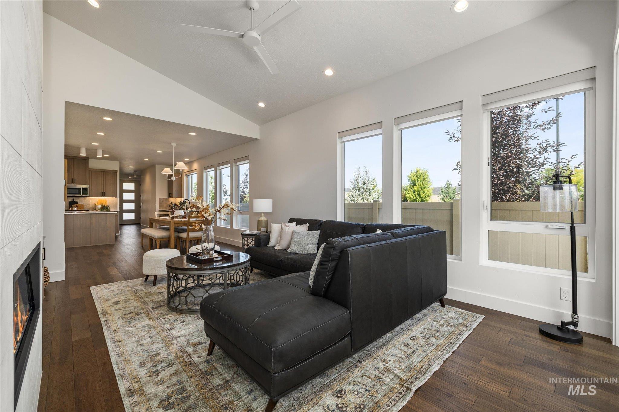 6416 S Astoria Ave, Meridian, Idaho 83642, 4 Bedrooms, 2.5 Bathrooms, Residential For Sale, Price $550,000,MLS 98998740