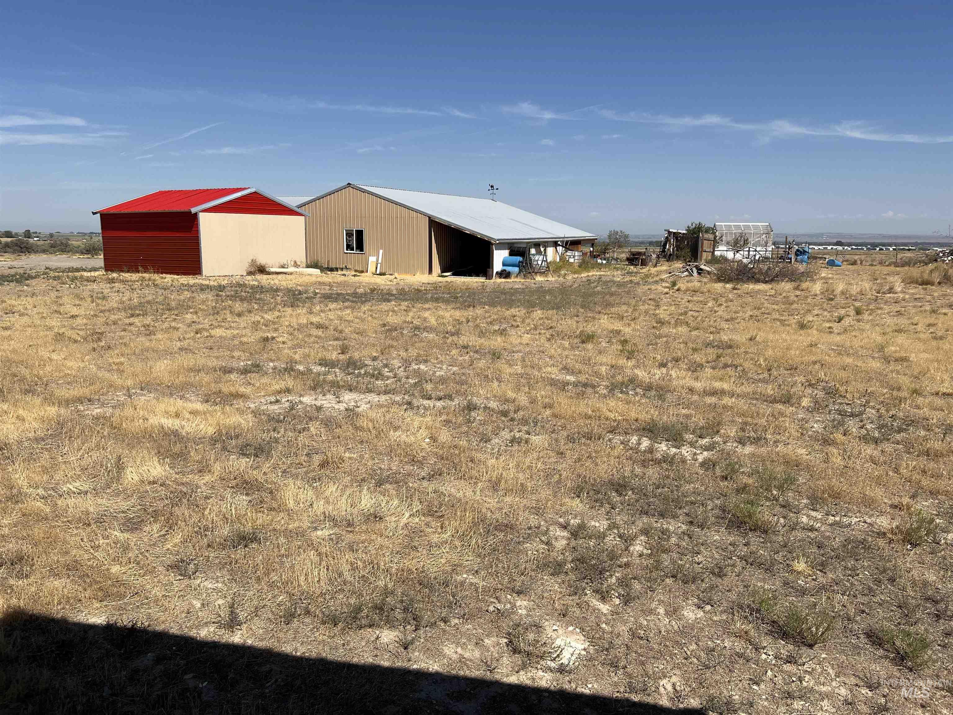 3248 N 2800 East, Twin Falls, Idaho 83301, 4 Bedrooms, 3 Bathrooms, Residential For Sale, Price $749,000, 98998743