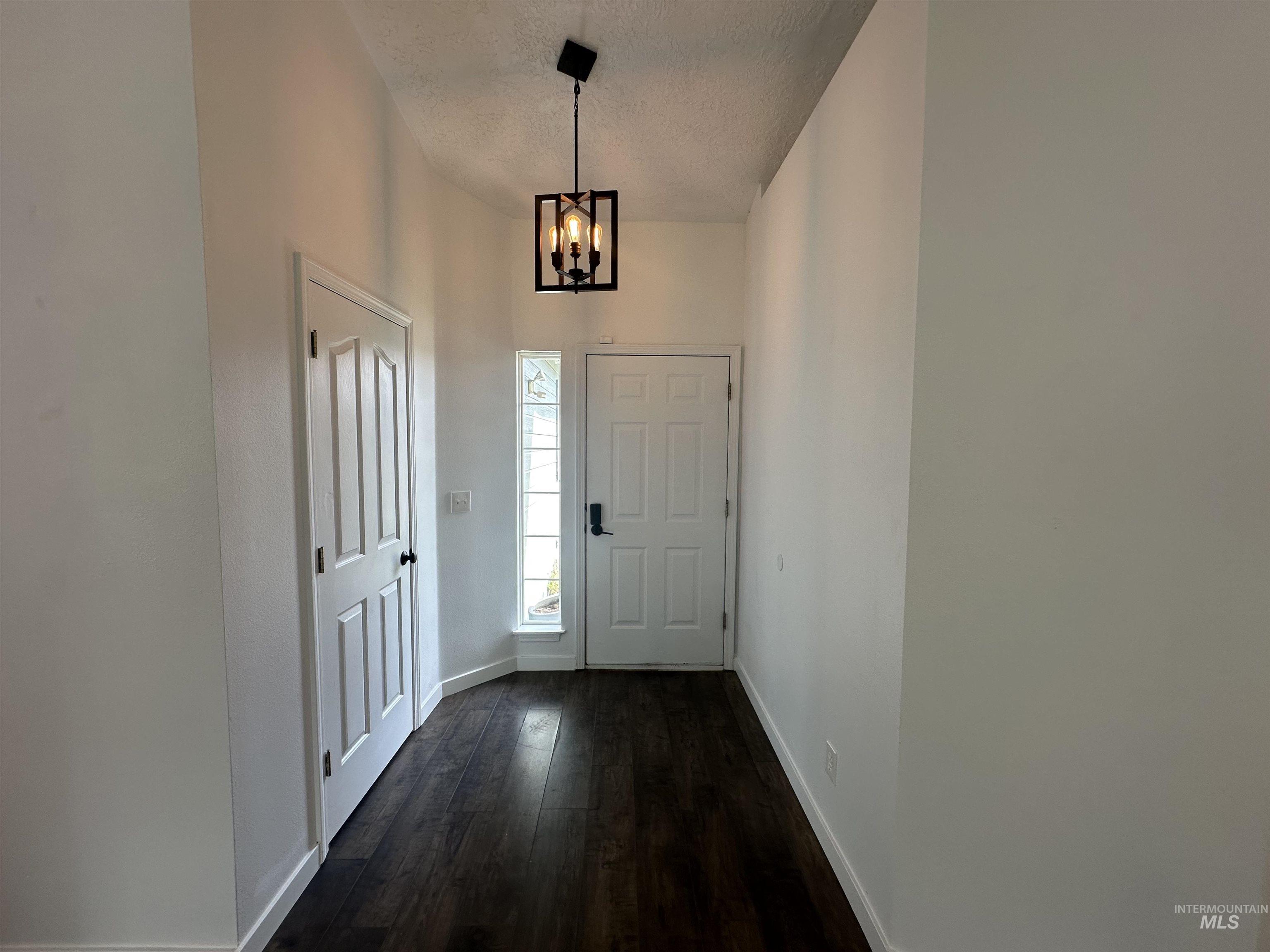 1997 E Gull Cove Pl, Meridian, Idaho 83642, 3 Bedrooms, 2 Bathrooms, Residential For Sale, Price $424,900, 98998744