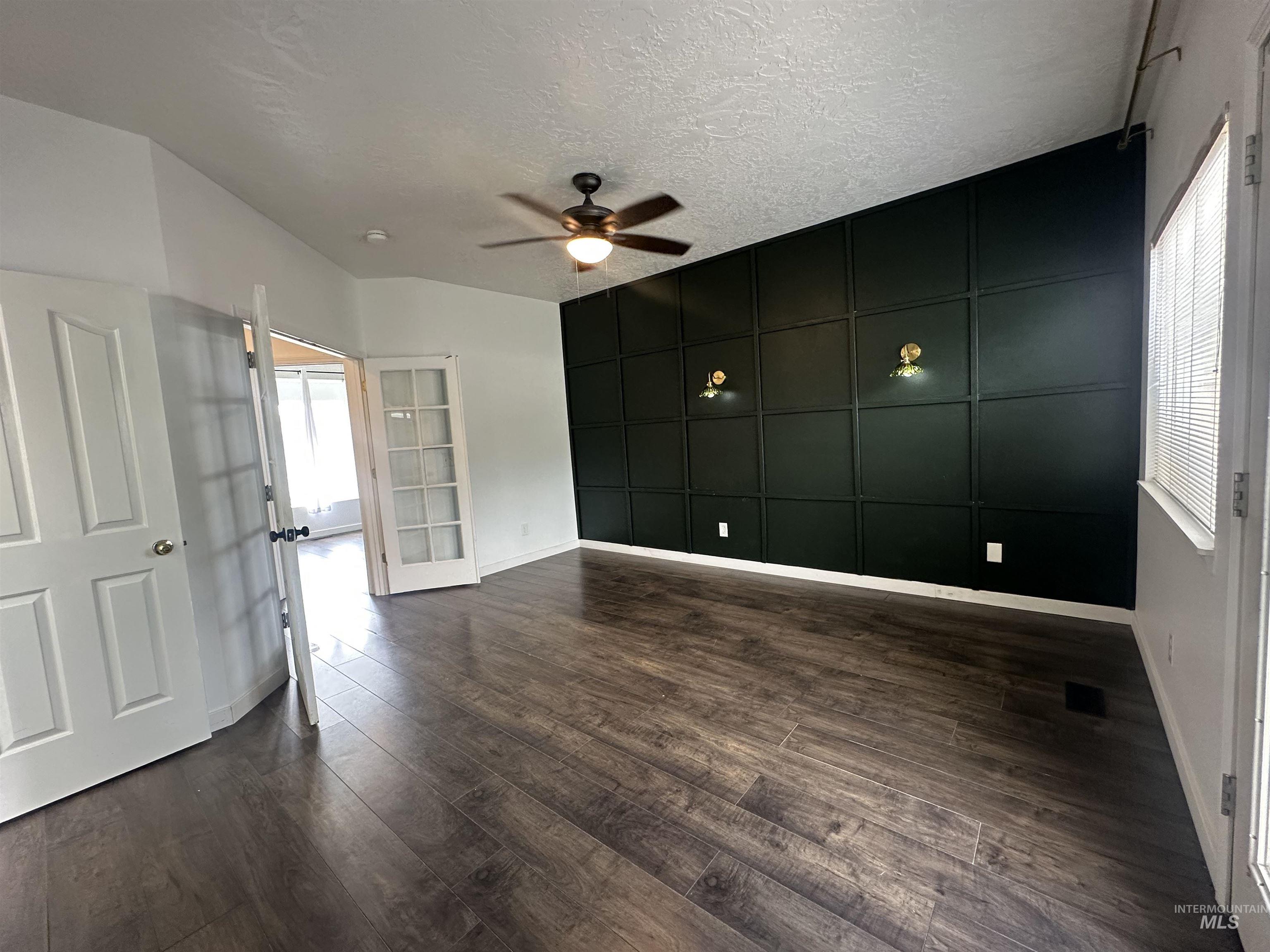1997 E Gull Cove Pl, Meridian, Idaho 83642, 3 Bedrooms, 2 Bathrooms, Residential For Sale, Price $424,900, 98998744