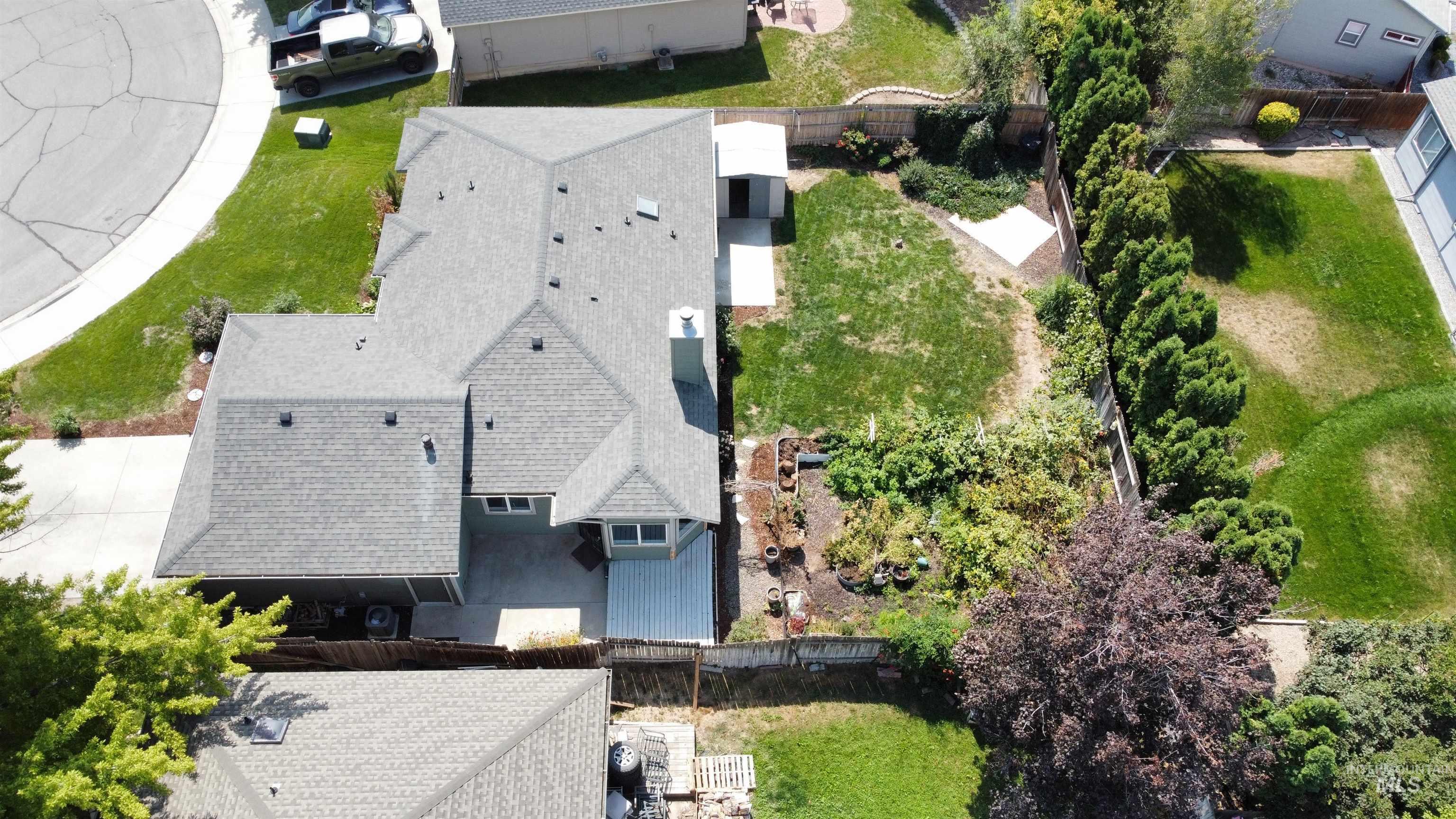 1997 E Gull Cove Pl, Meridian, Idaho 83642, 3 Bedrooms, 2 Bathrooms, Residential For Sale, Price $424,900, 98998744