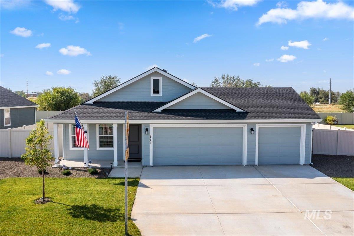 889 Education Street, Middleton, Idaho 83644, 3 Bedrooms, 2 Bathrooms, Residential For Sale, Price $399,900, 98998746