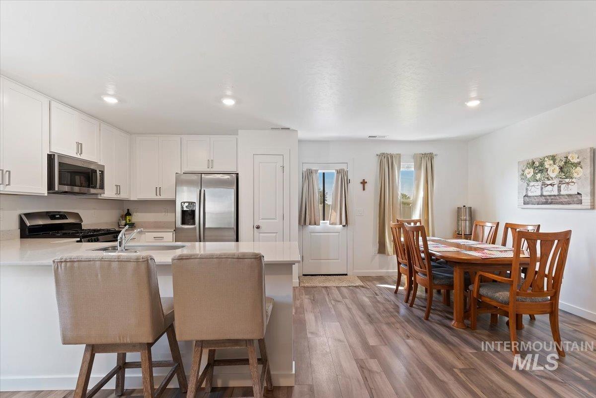 889 Education Street, Middleton, Idaho 83644, 3 Bedrooms, 2 Bathrooms, Residential For Sale, Price $399,900, 98998746