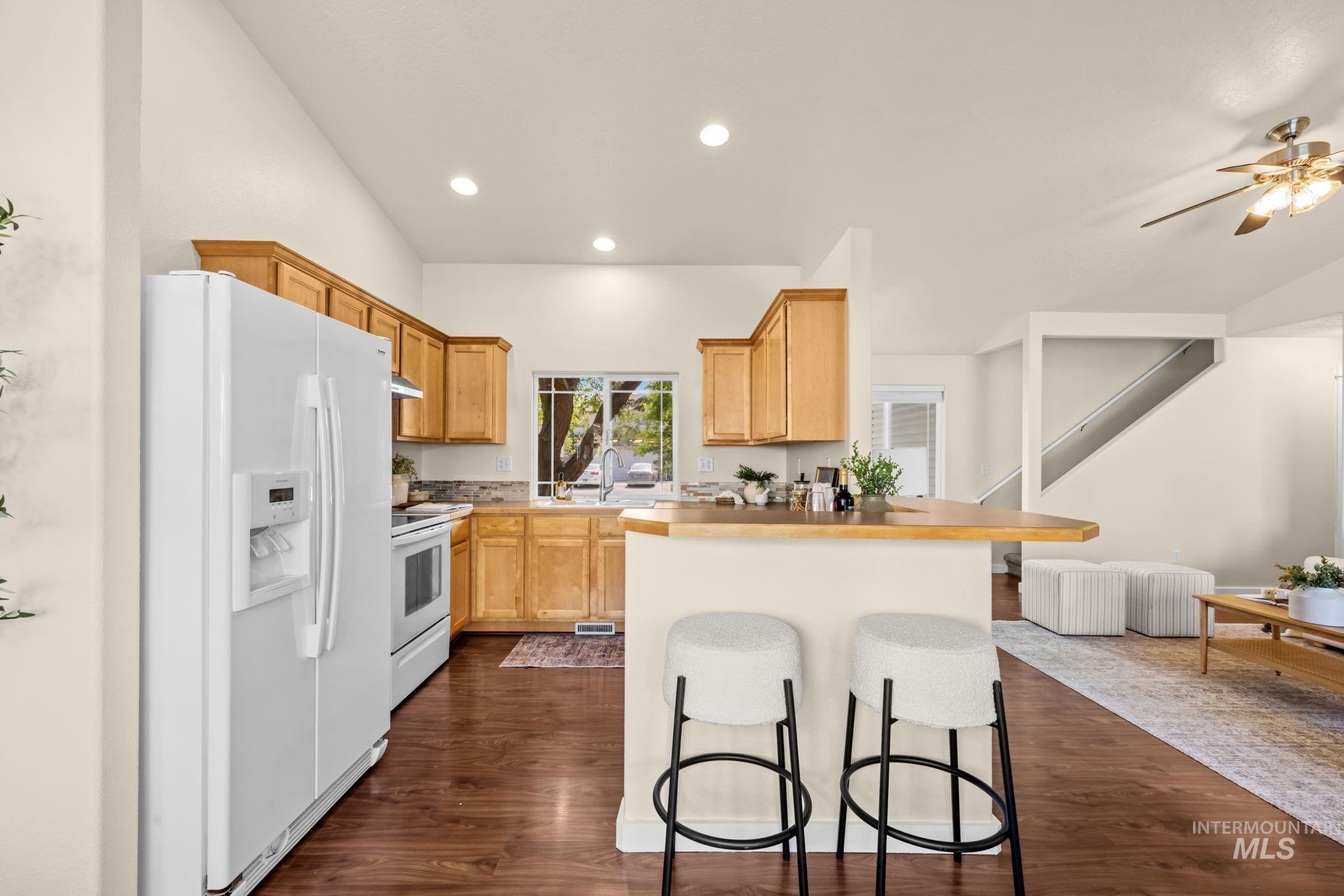10570 Gossamer Ct, Nampa, Idaho 83687, 3 Bedrooms, 2 Bathrooms, Residential For Sale, Price $375,000, 98998747