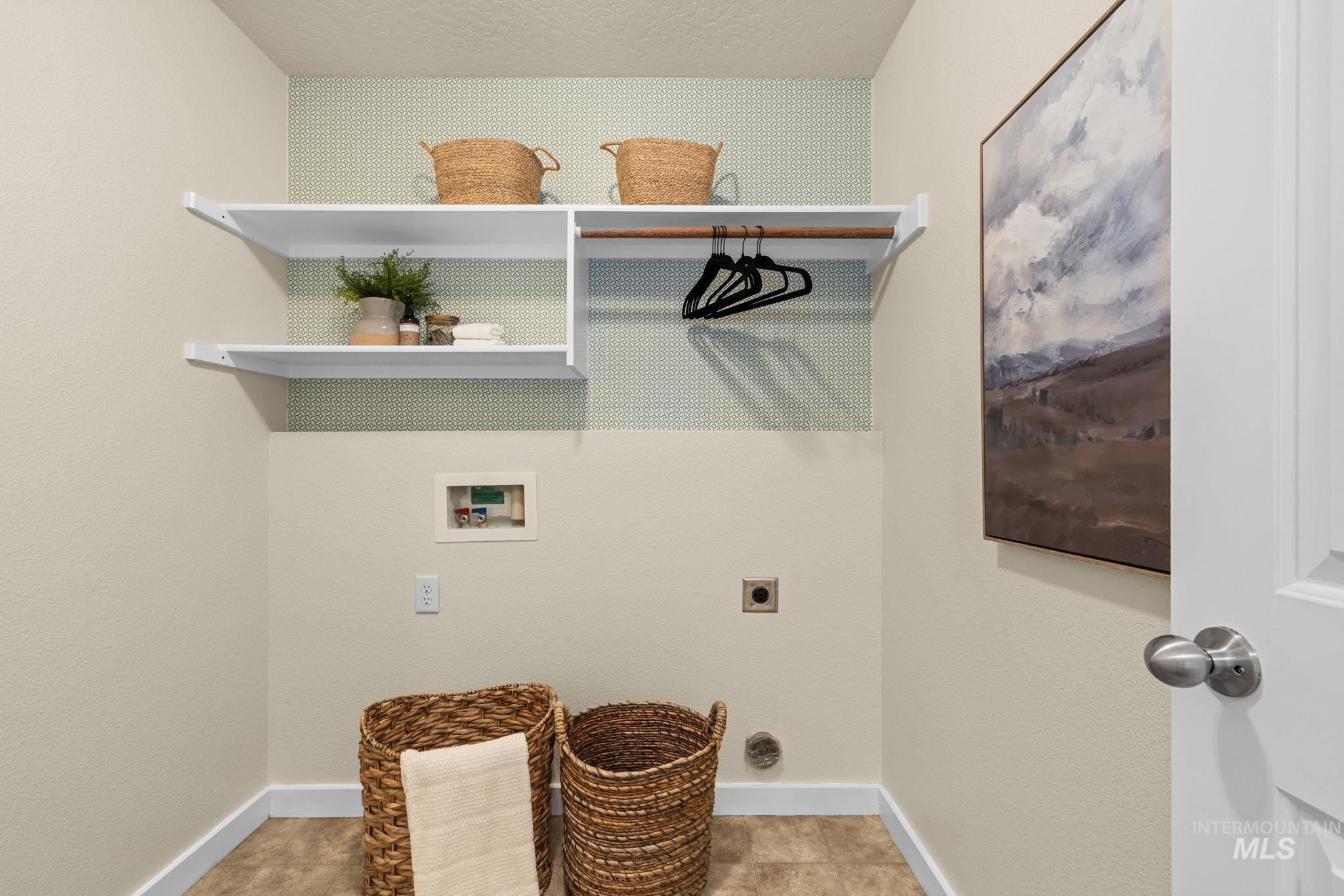 10570 Gossamer Ct, Nampa, Idaho 83687, 3 Bedrooms, 2 Bathrooms, Residential For Sale, Price $375,000, 98998747