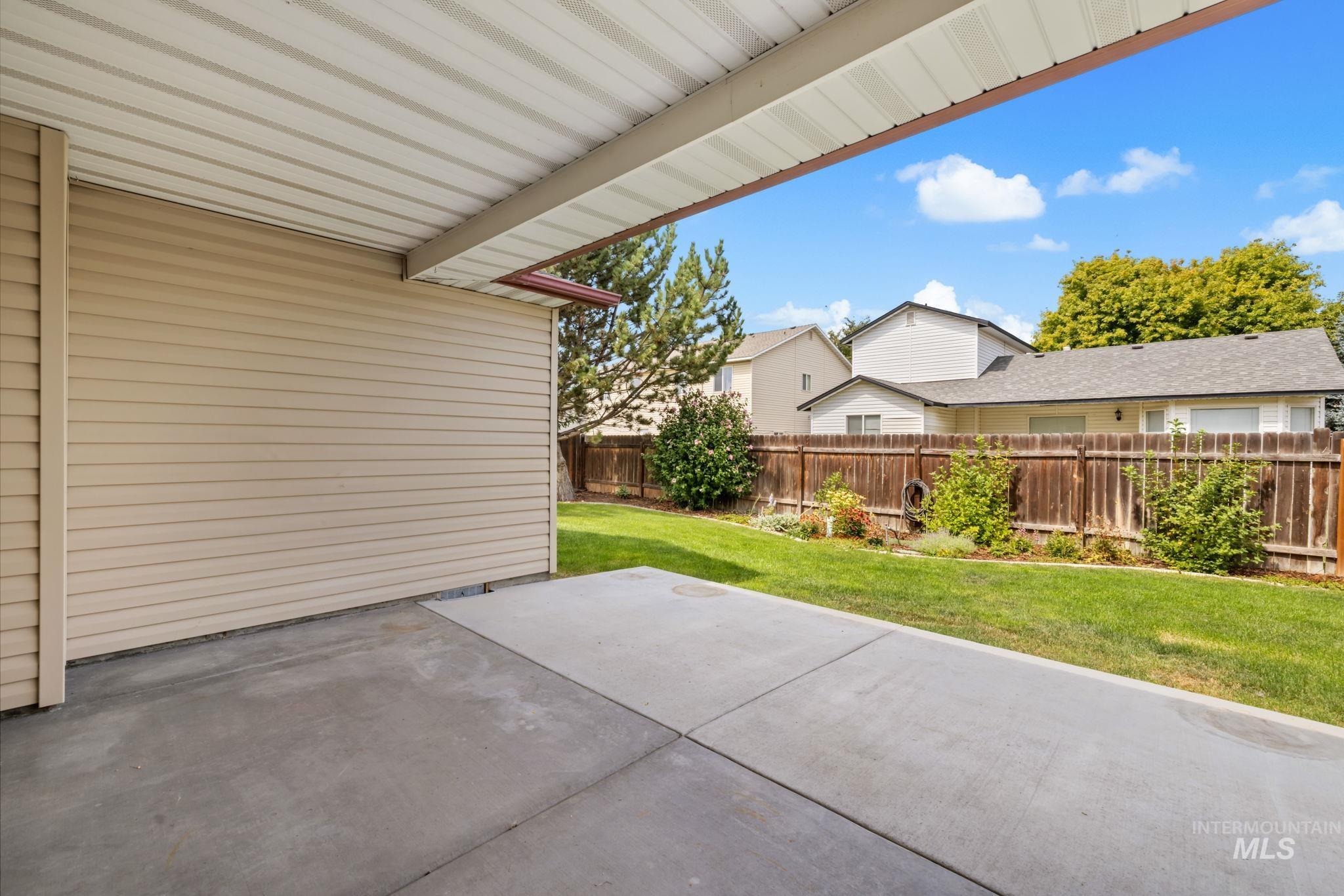 10570 Gossamer Ct, Nampa, Idaho 83687, 3 Bedrooms, 2 Bathrooms, Residential For Sale, Price $375,000, 98998747
