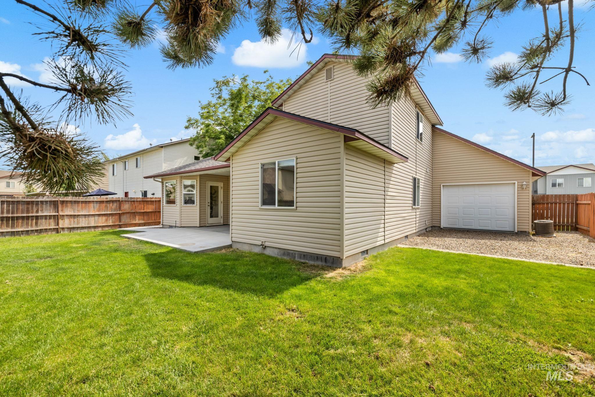 10570 Gossamer Ct, Nampa, Idaho 83687, 3 Bedrooms, 2 Bathrooms, Residential For Sale, Price $375,000, 98998747