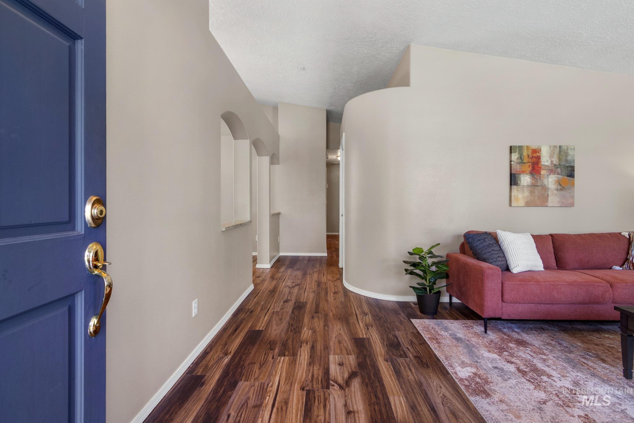 187 W Chrisfield Dr, Meridian, Idaho 83646, 3 Bedrooms, 2 Bathrooms, Residential For Sale, Price $429,900, 98998748
