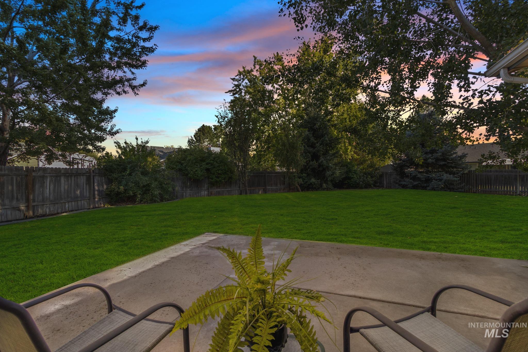 187 W Chrisfield Dr, Meridian, Idaho 83646, 3 Bedrooms, 2 Bathrooms, Residential For Sale, Price $429,900, 98998748