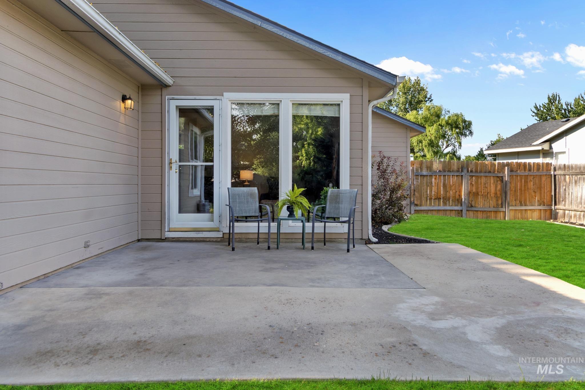 187 W Chrisfield Dr, Meridian, Idaho 83646, 3 Bedrooms, 2 Bathrooms, Residential For Sale, Price $429,900, 98998748