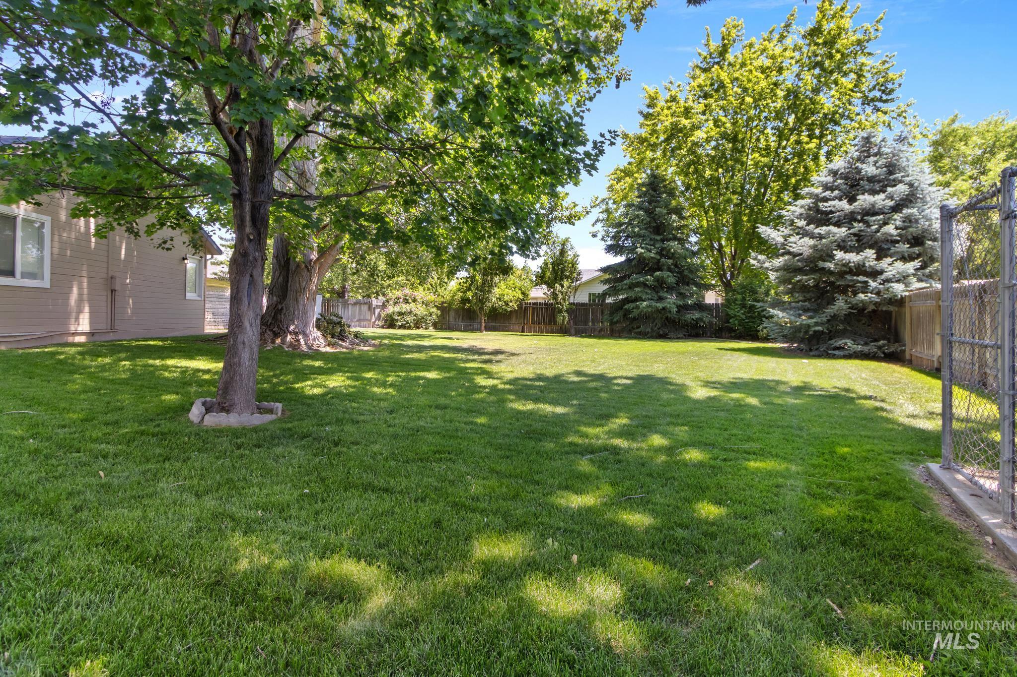 187 W Chrisfield Dr, Meridian, Idaho 83646, 3 Bedrooms, 2 Bathrooms, Residential For Sale, Price $429,900, 98998748