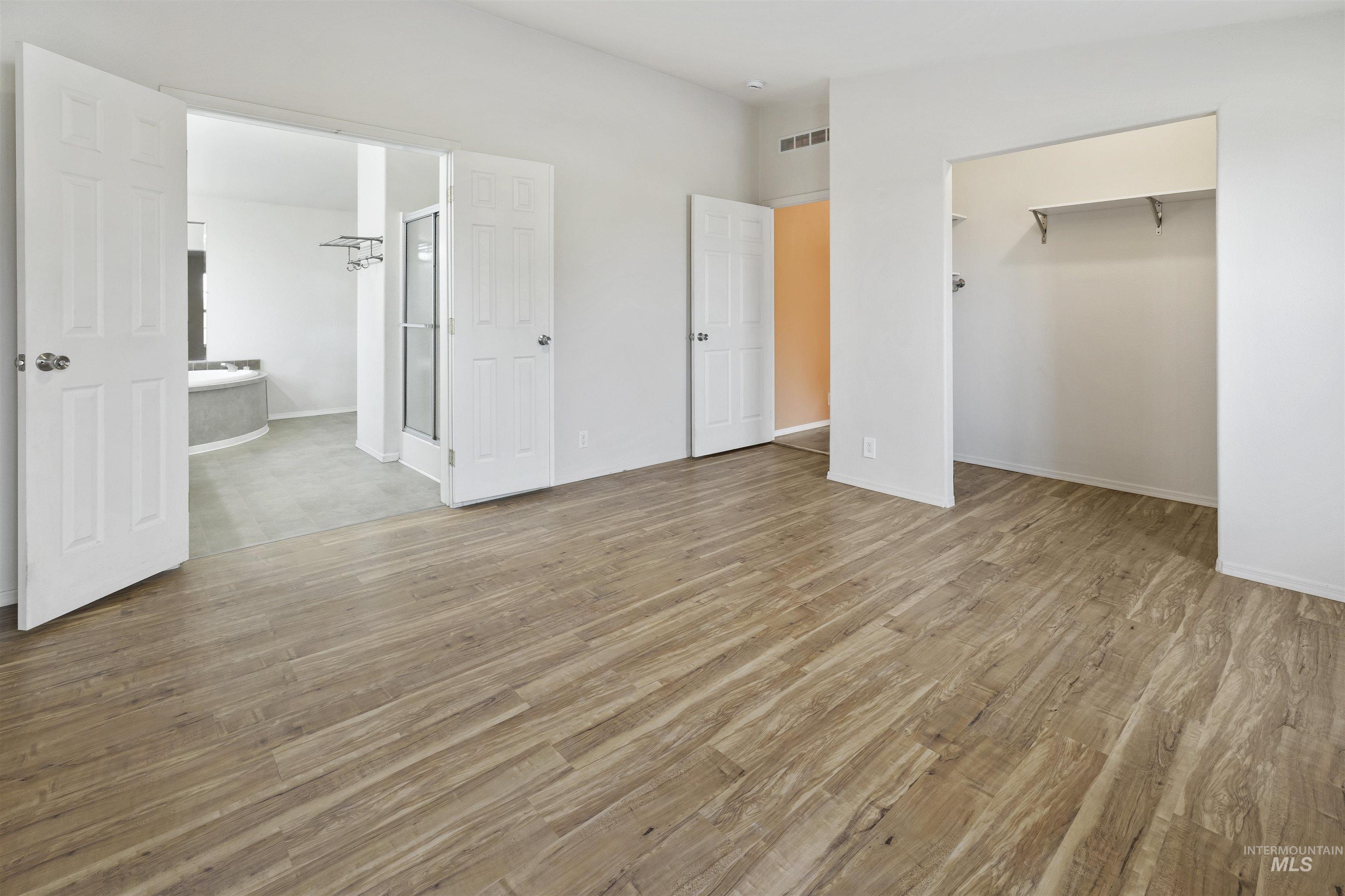1127 16th ave, Clarkston, Washington 99403, 2 Bedrooms, 2 Bathrooms, Residential For Sale, Price $319,900, 98998752