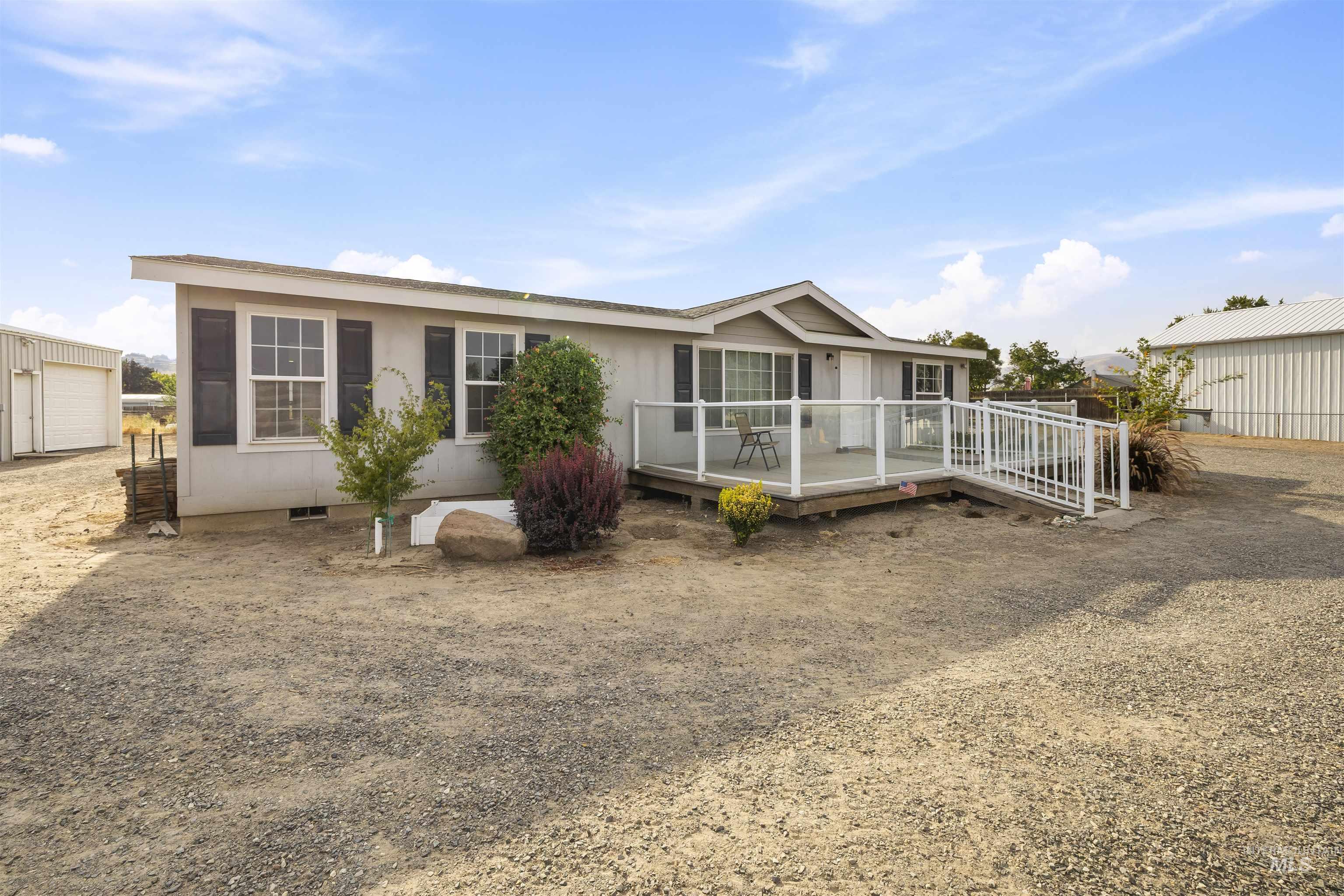 1127 16th ave, Clarkston, Washington 99403, 2 Bedrooms, 2 Bathrooms, Residential For Sale, Price $319,900, 98998752
