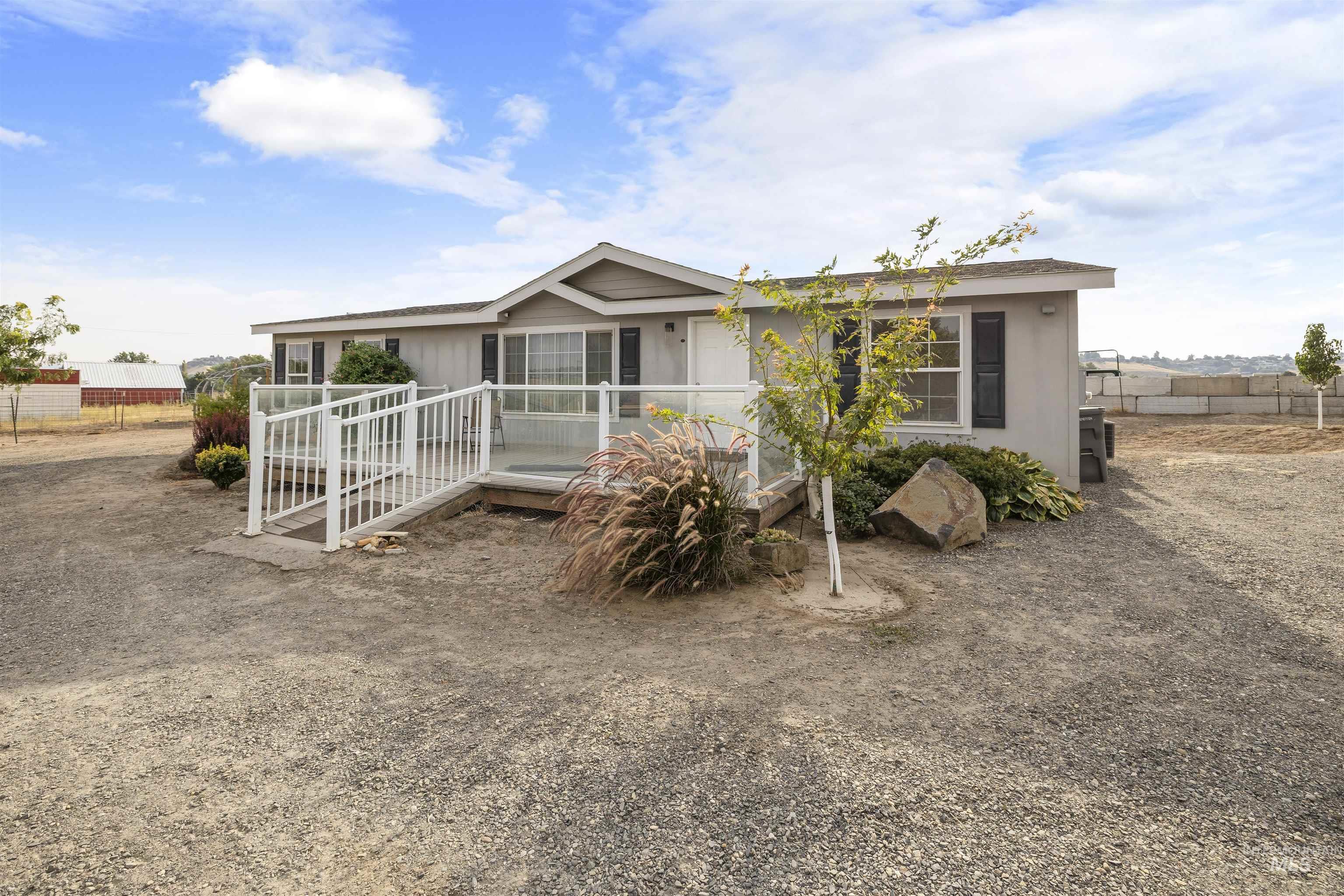 1127 16th ave, Clarkston, Washington 99403, 2 Bedrooms, 2 Bathrooms, Residential For Sale, Price $319,900, 98998752